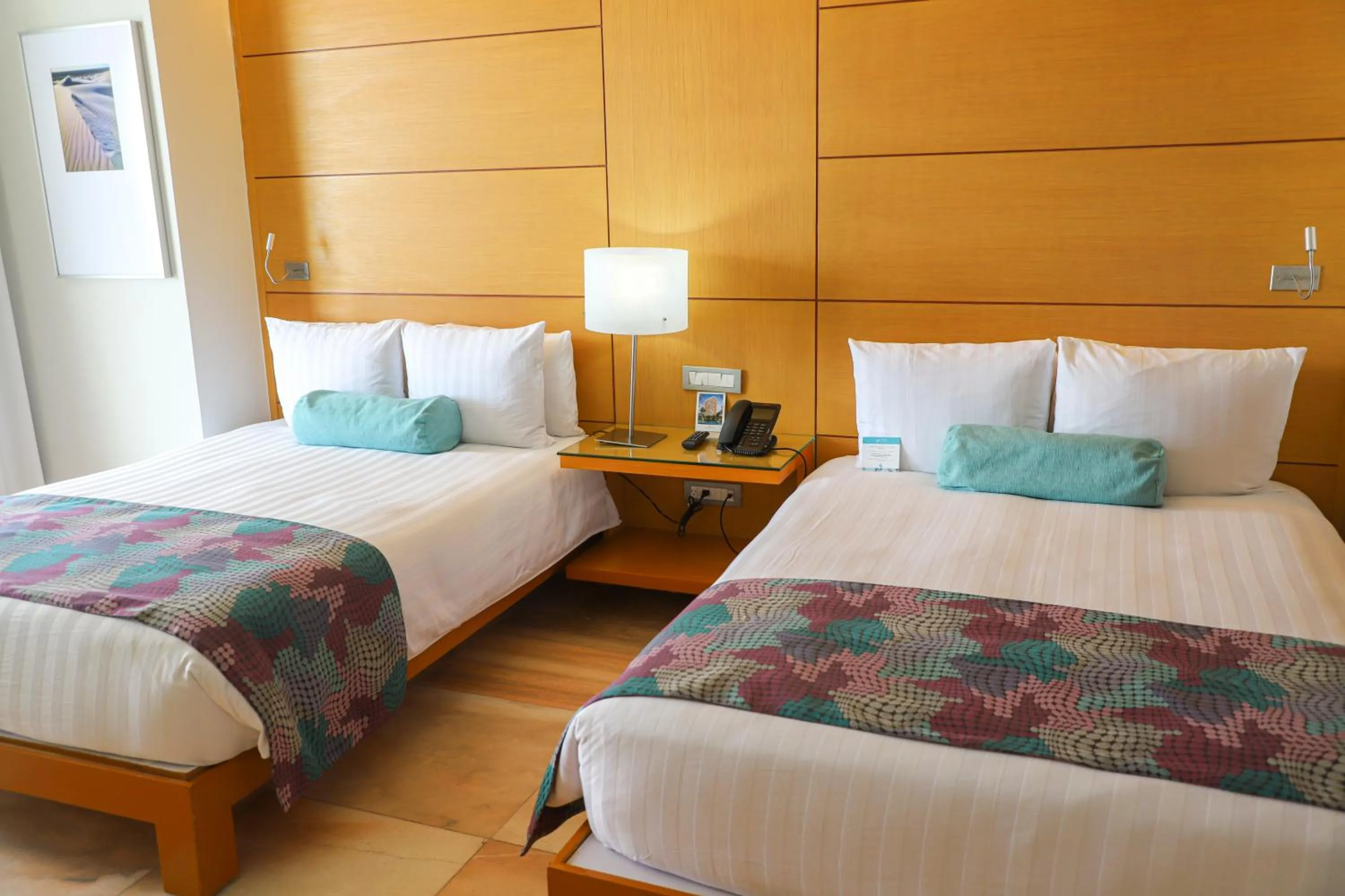 Bed in Palacio Mundo Imperial Riviera Diamante Acapulco All Inclusive