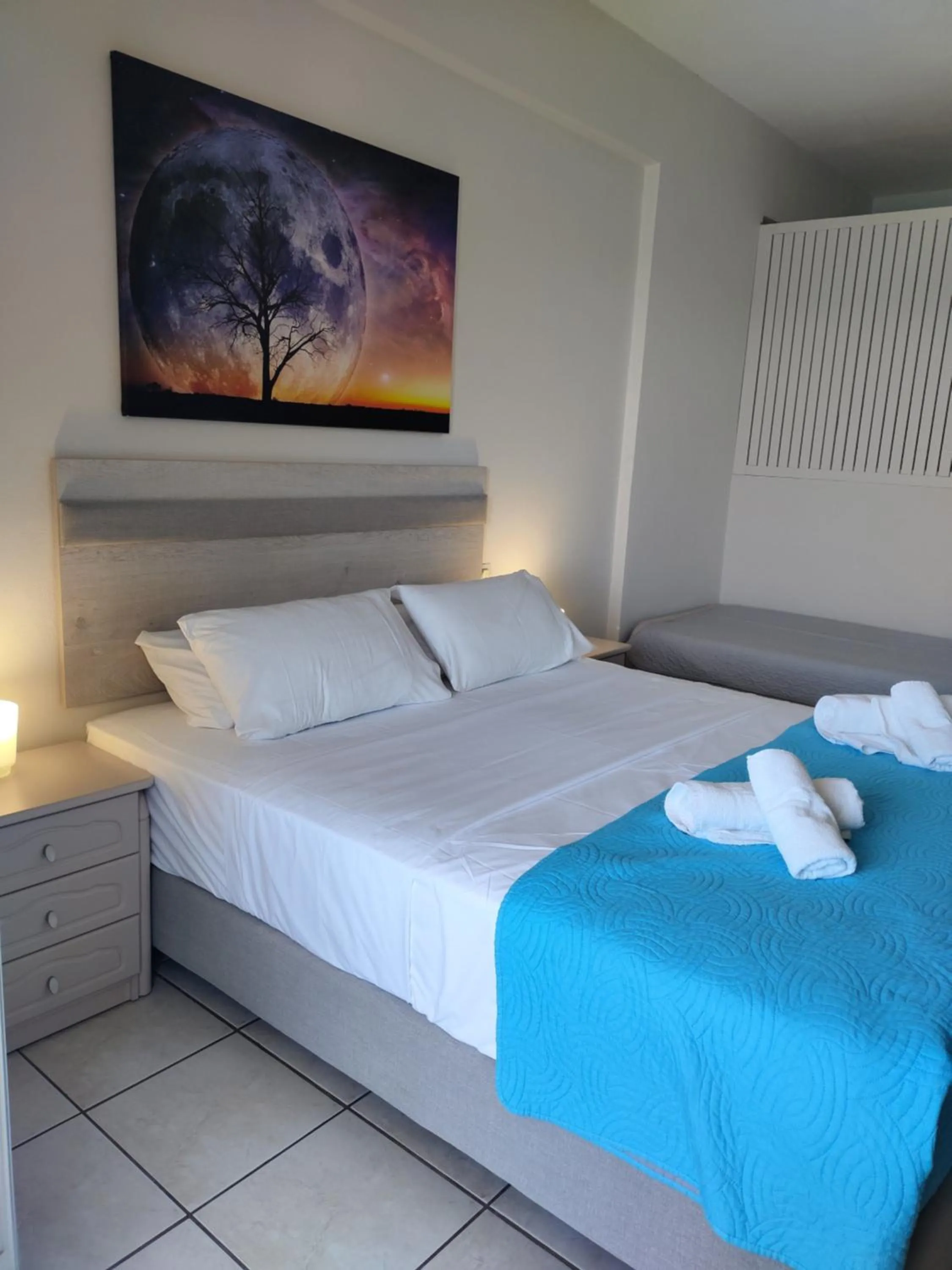 Bed in Captain Nick Aparthotel