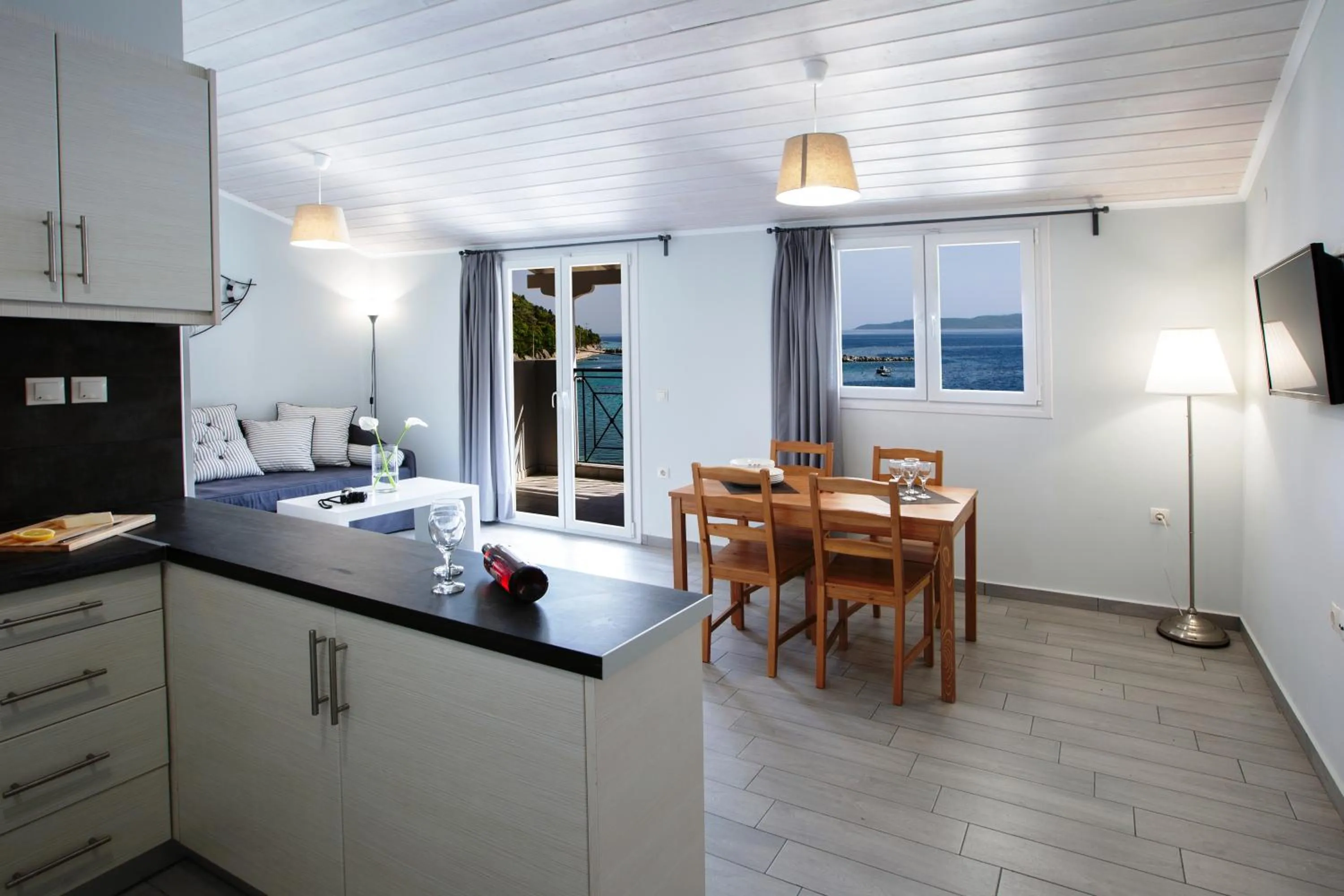 Kitchen or kitchenette in Captain Nick Aparthotel