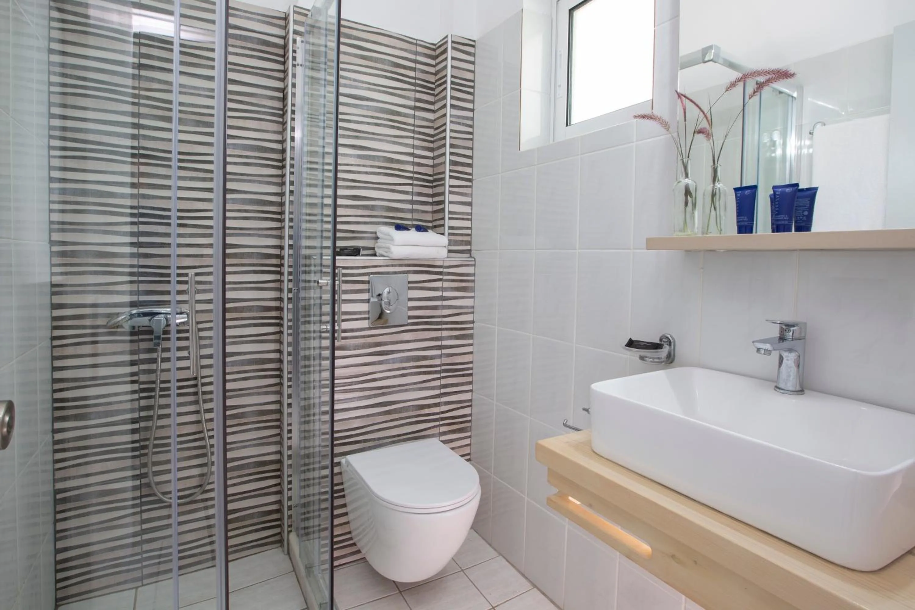 Bathroom in Captain Nick Aparthotel