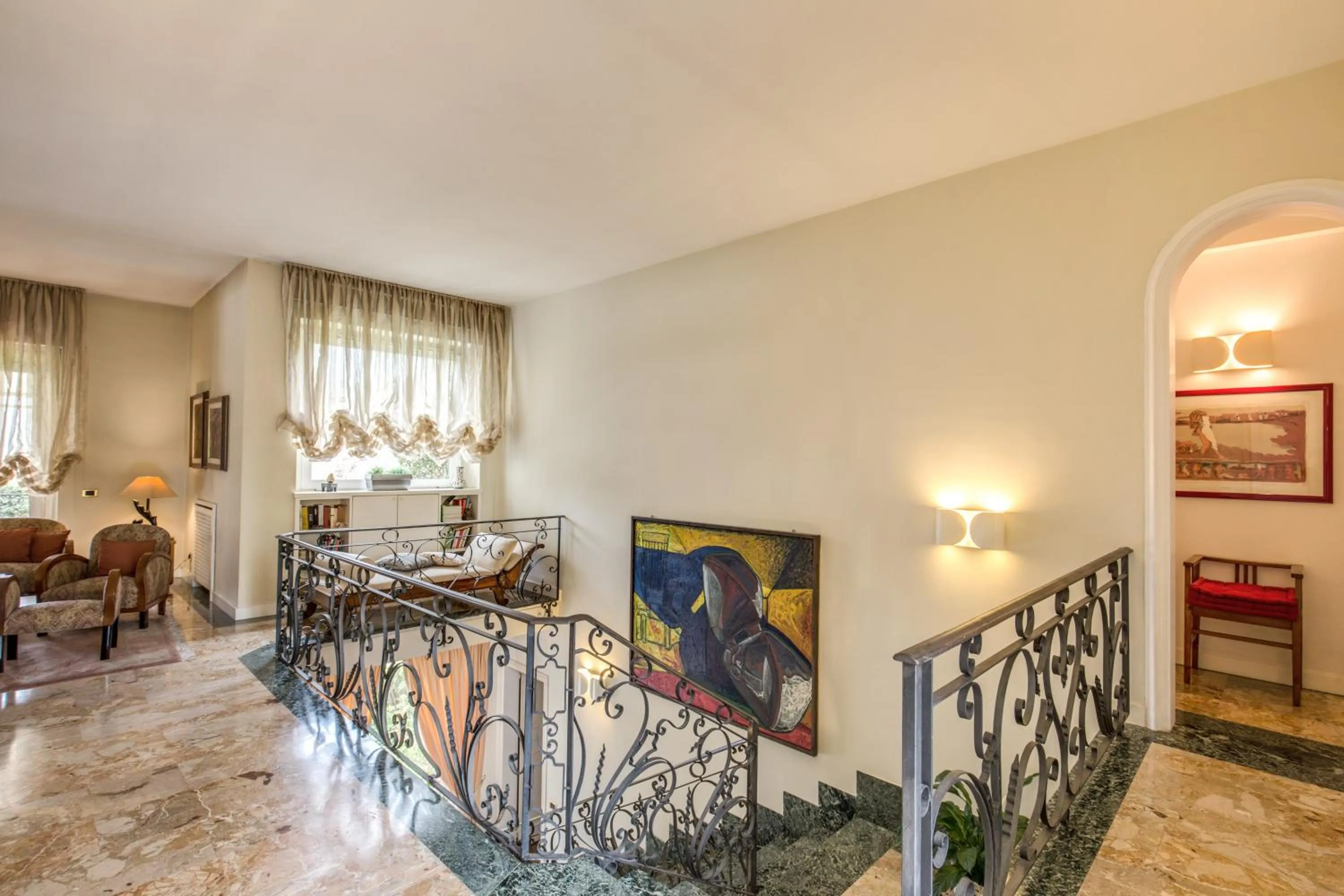 Decorative detail, Bed in La Gaura Guest House