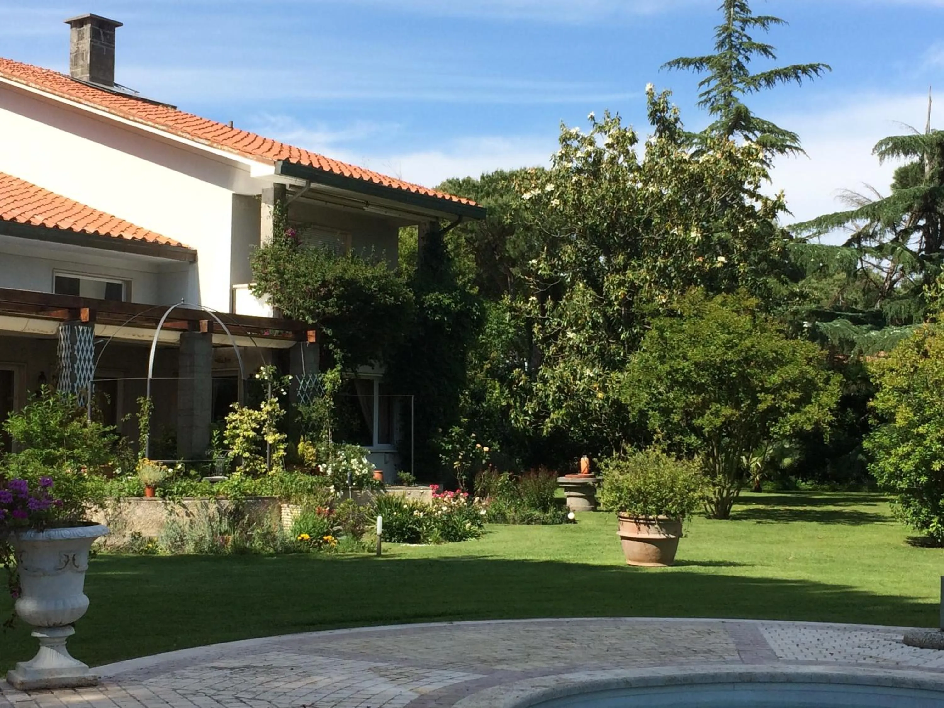 Day in La Gaura Guest House