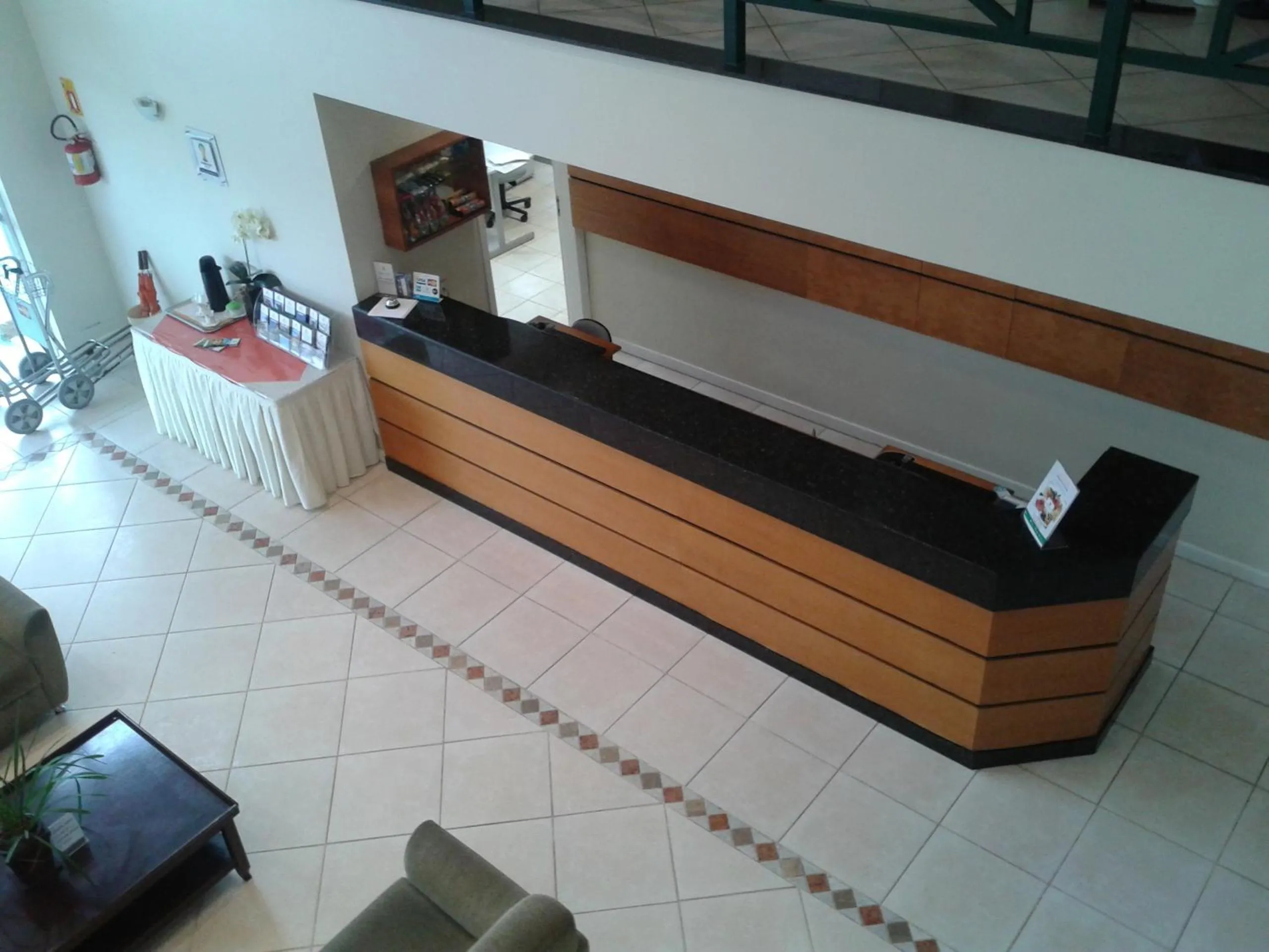 Lobby or reception in Harbor Self Graciosa Hotel