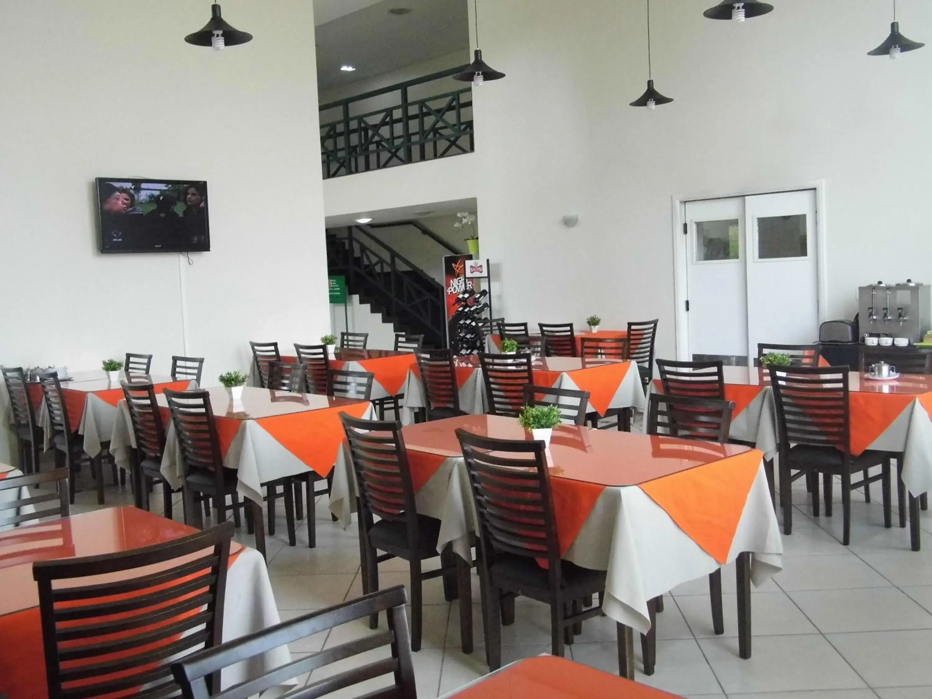 Restaurant/places to eat in Harbor Self Graciosa Hotel Restaurant/places to eat in Harbor Self Graciosa Hotel