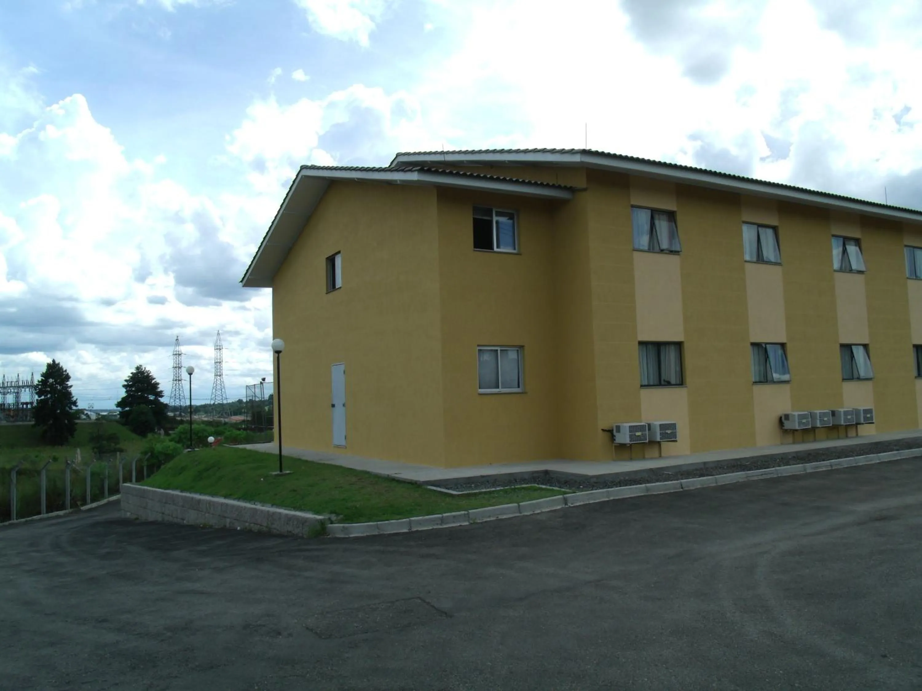 Property building in Harbor Self Graciosa Hotel