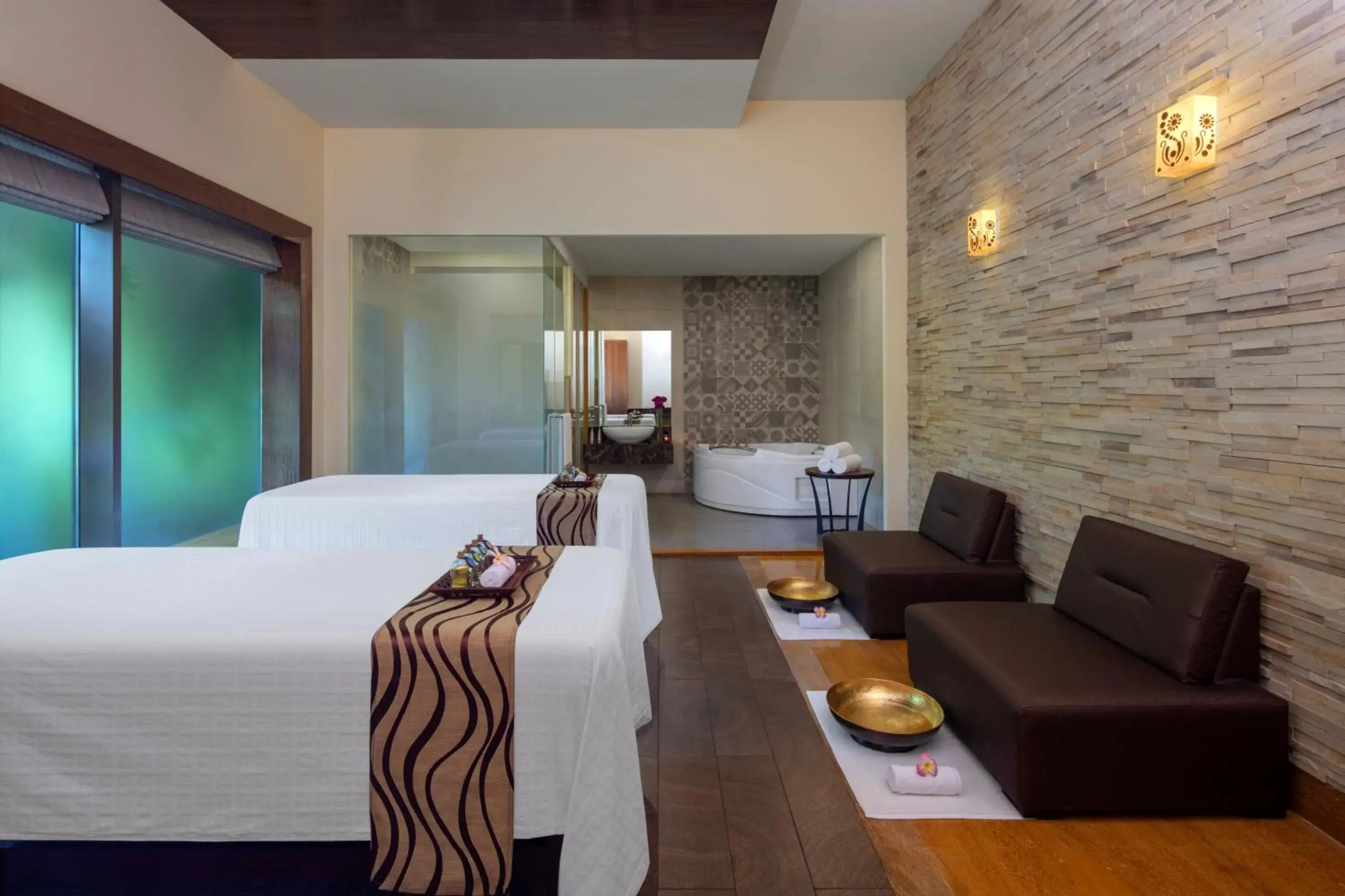 Spa and wellness centre/facilities, Bed in Radisson Blu Plaza Hotel Mysore Spa and wellness centre/facilities, Bed in Radisson Blu Plaza Hotel Mysore