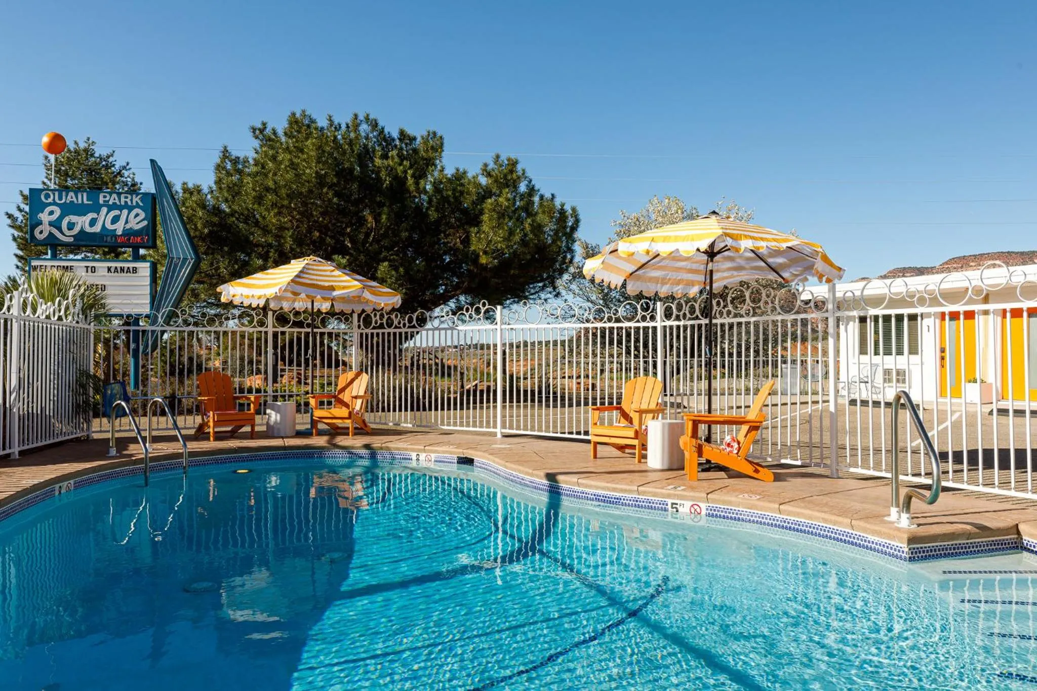 Pool view in Quail Park Lodge