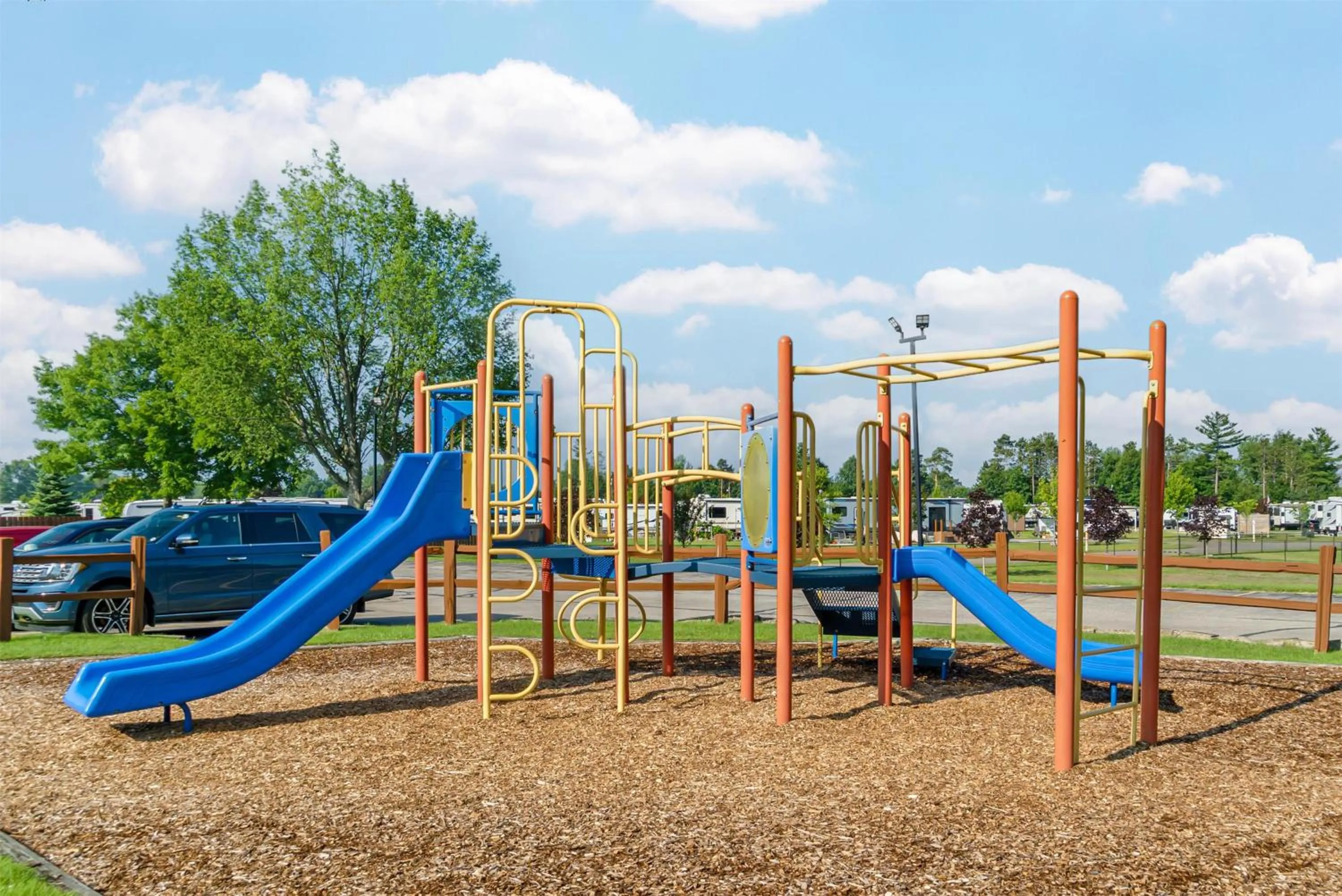 Property building in Best Western Lakewinds