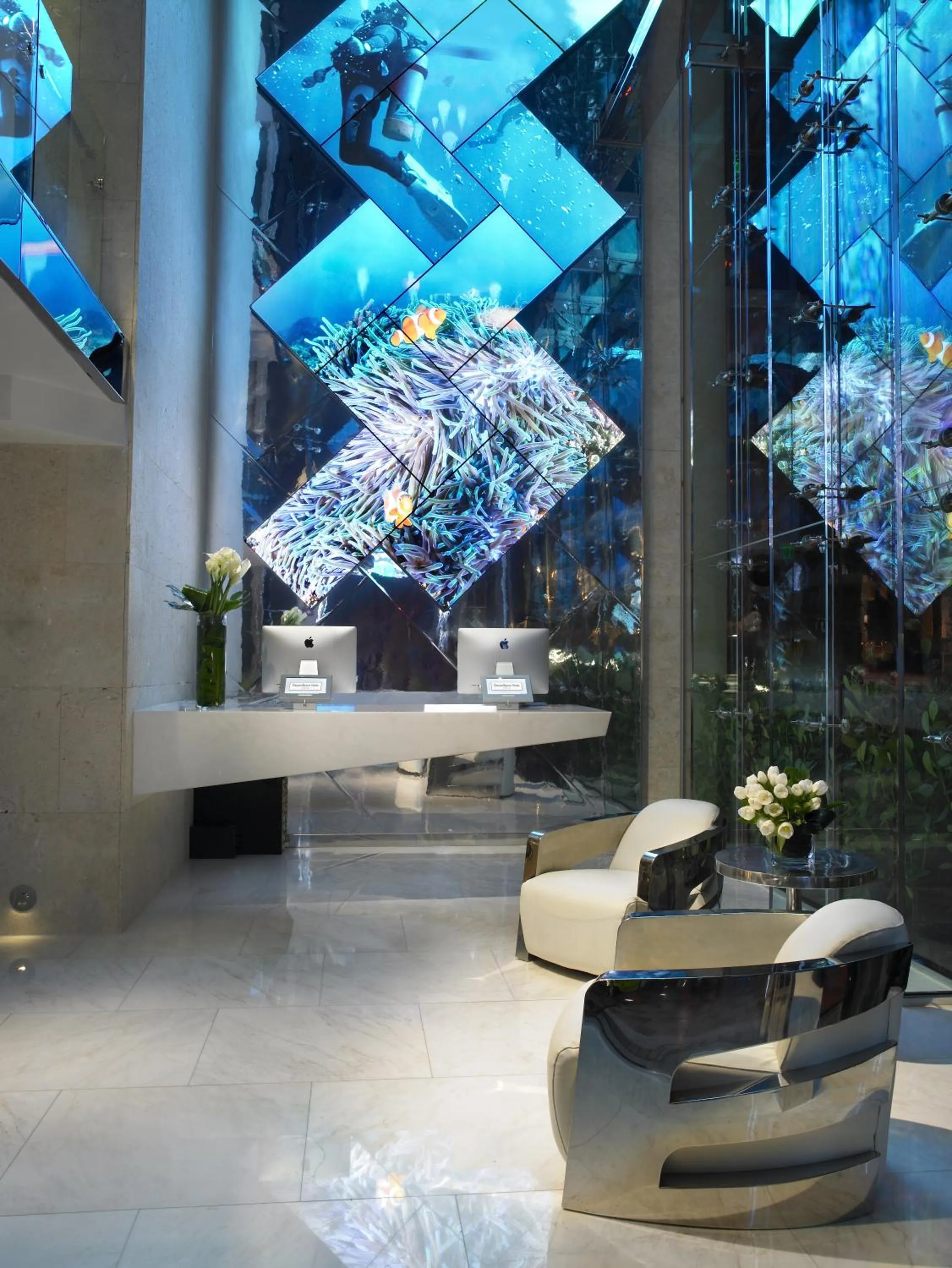 Business facilities in Grand Beach Hotel Surfside West