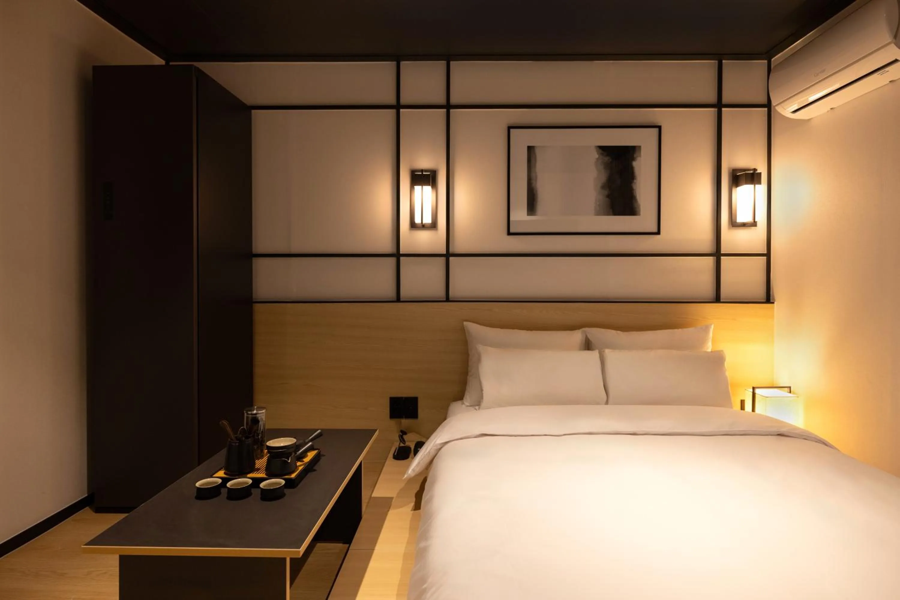 Bed in Mitasuya Ryokan Hotel Incheon by Aank