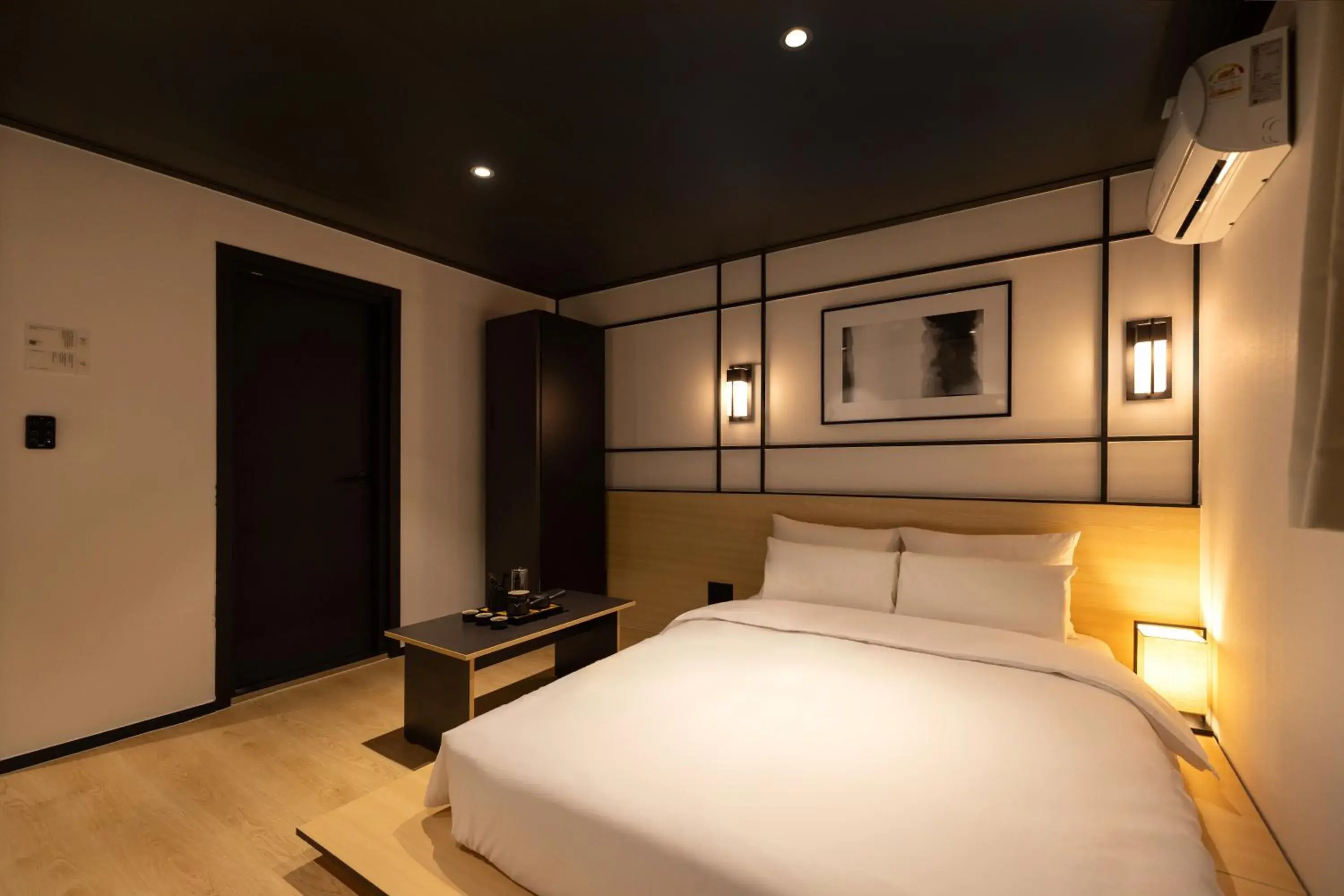 Bed in Mitasuya Ryokan Hotel Incheon by Aank Bed in Mitasuya Ryokan Hotel Incheon by Aank