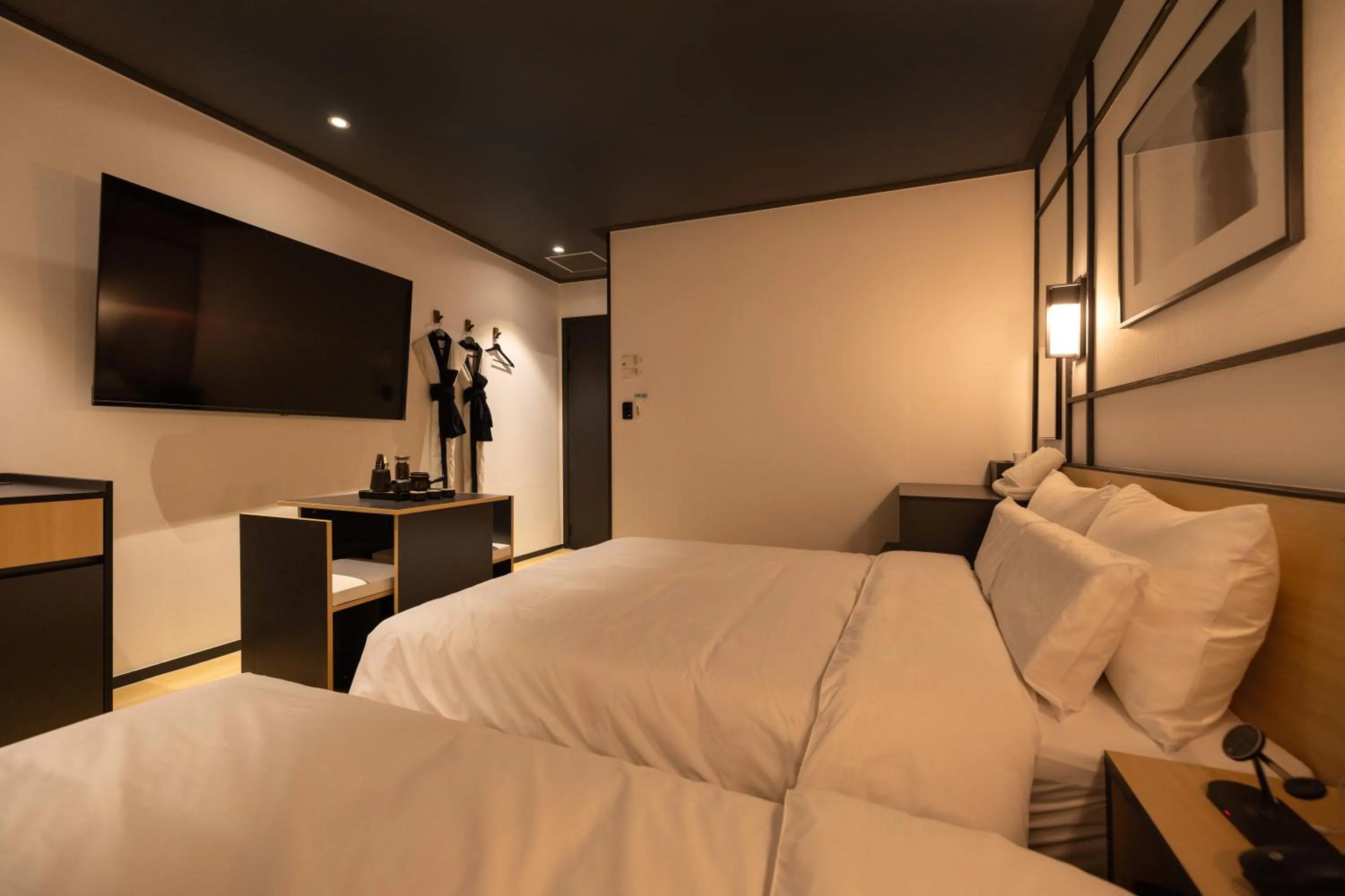 Bed in Mitasuya Ryokan Hotel Incheon by Aank