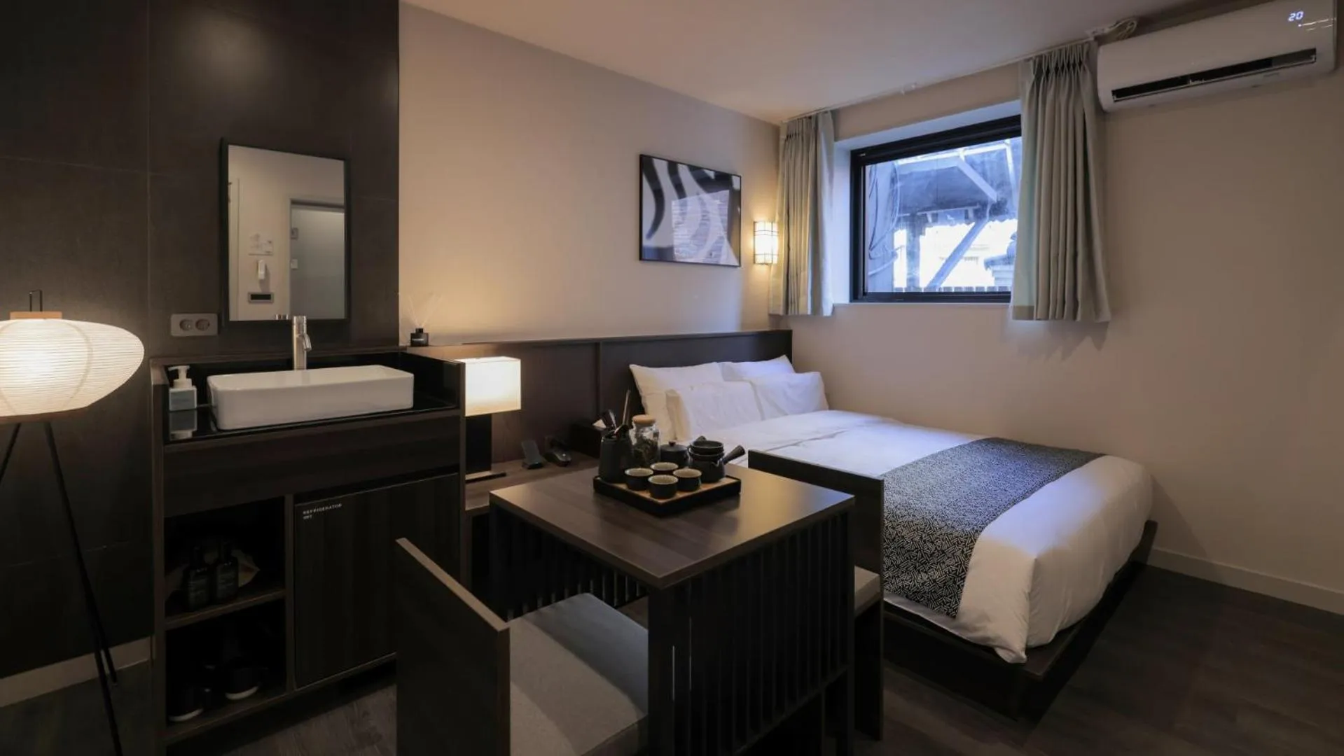 Photo of the whole room, Bed in Aank Ryokan Hotel Paju