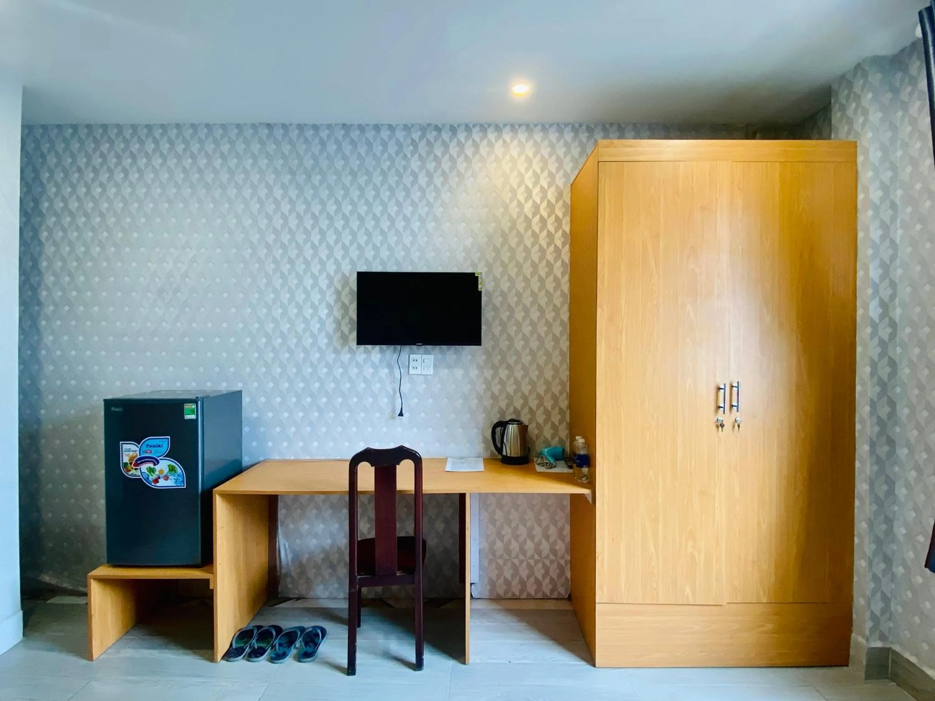 Communal lounge/ TV room in Sunny 1 Hometel Vinh Long