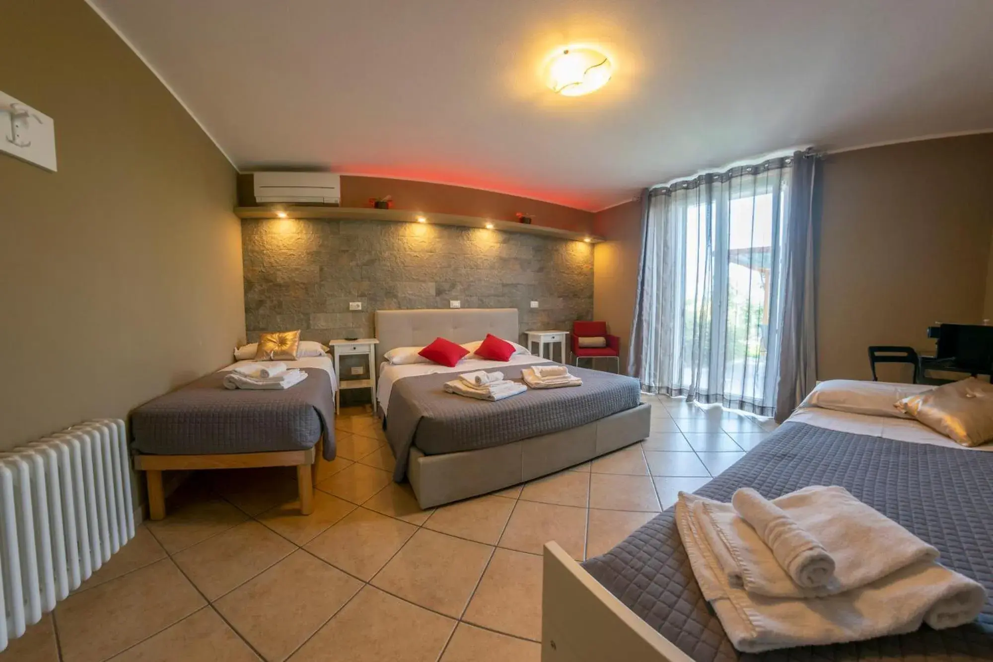 Double Room with Private Bathroom in B&B Il Tramonto Double Room with Private Bathroom in B&B Il Tramonto