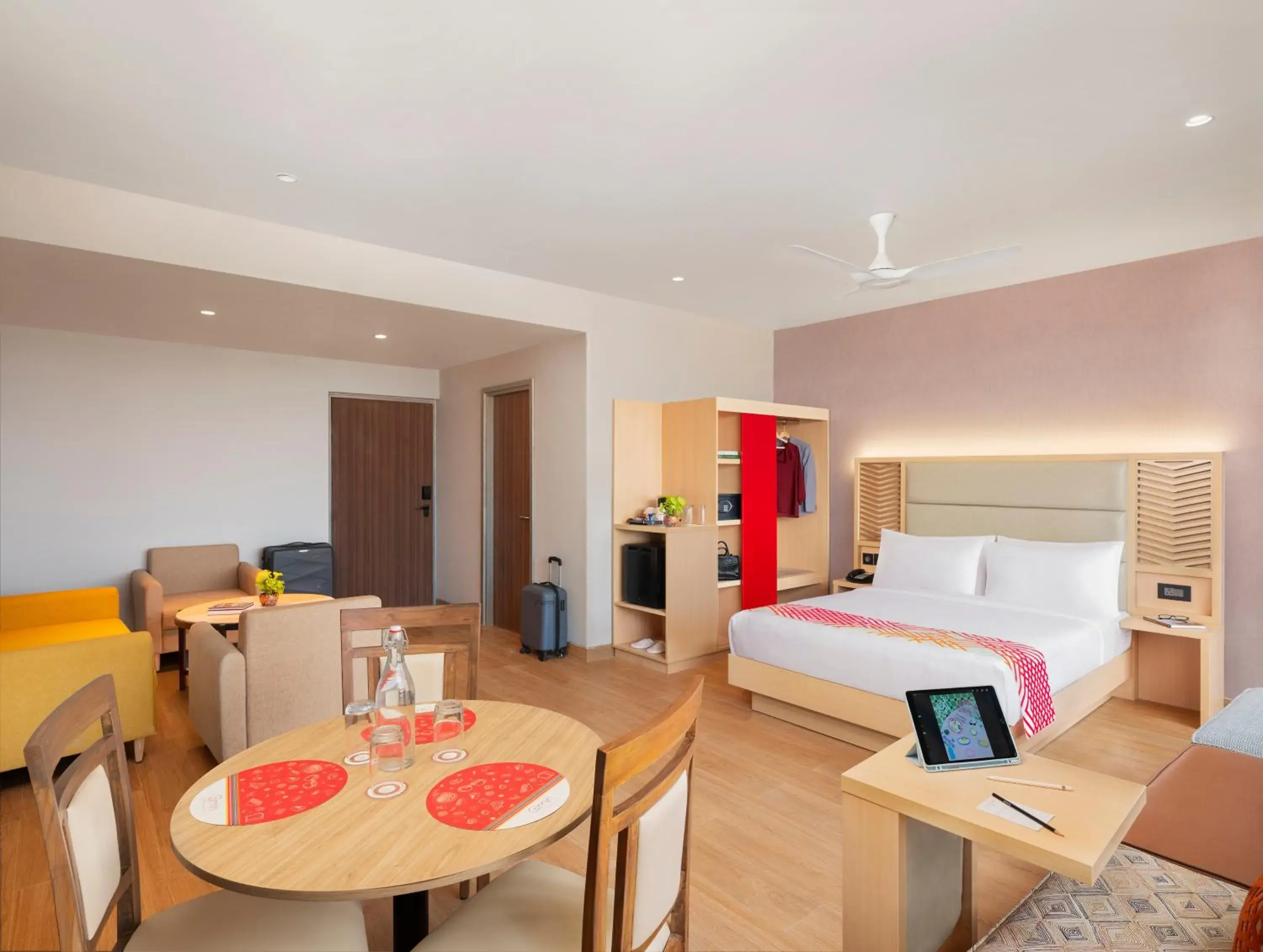 Dining area, Bed in Ginger Nagpur Airport Road Dining area, Bed in Ginger Nagpur Airport Road