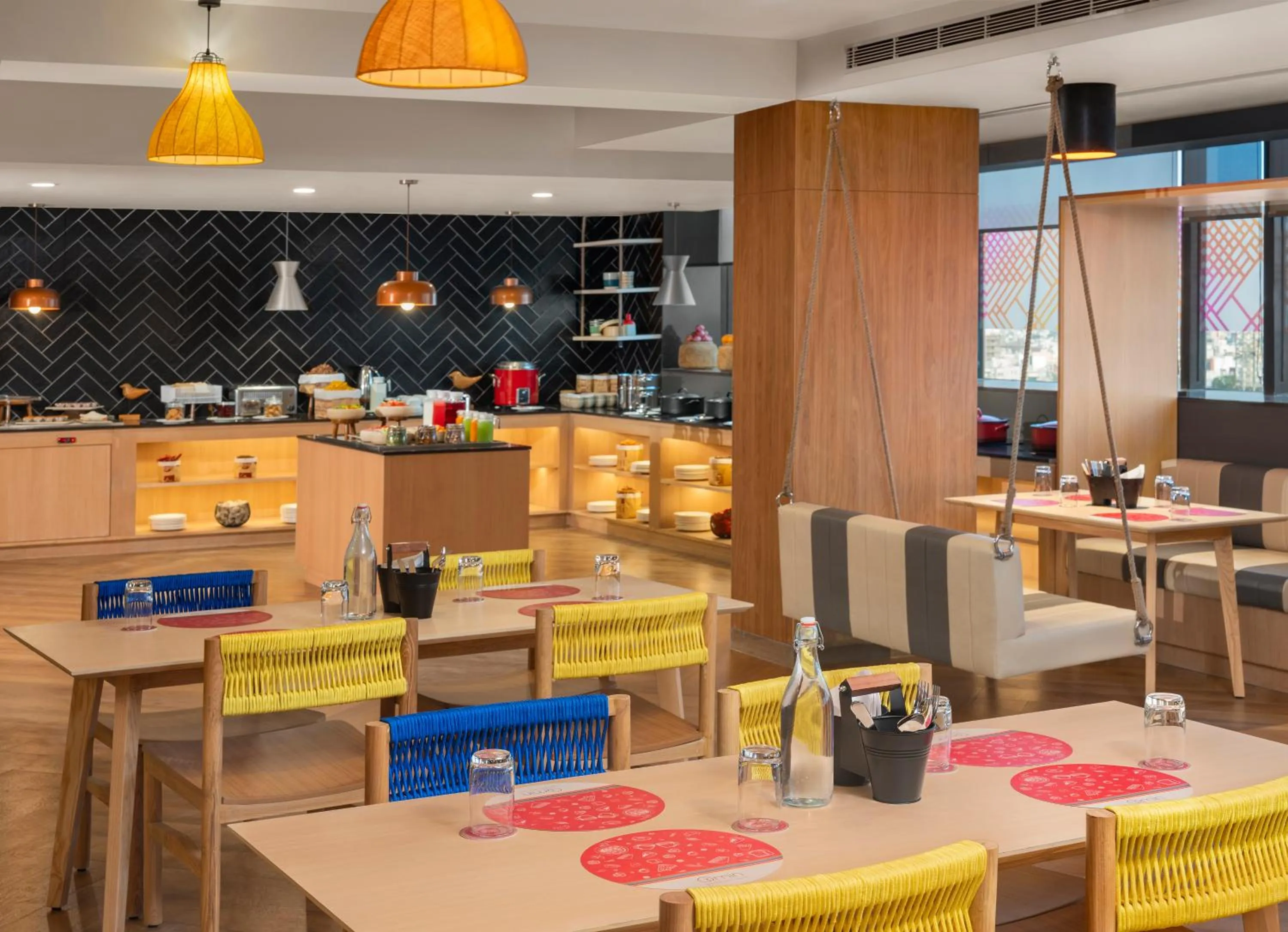 Restaurant/places to eat in Ginger Nagpur Airport Road