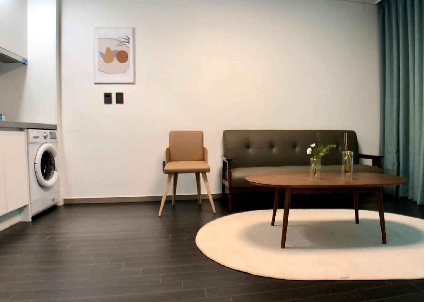 Living room in Golden Planet Hotel-Pyeongtaek Godeck