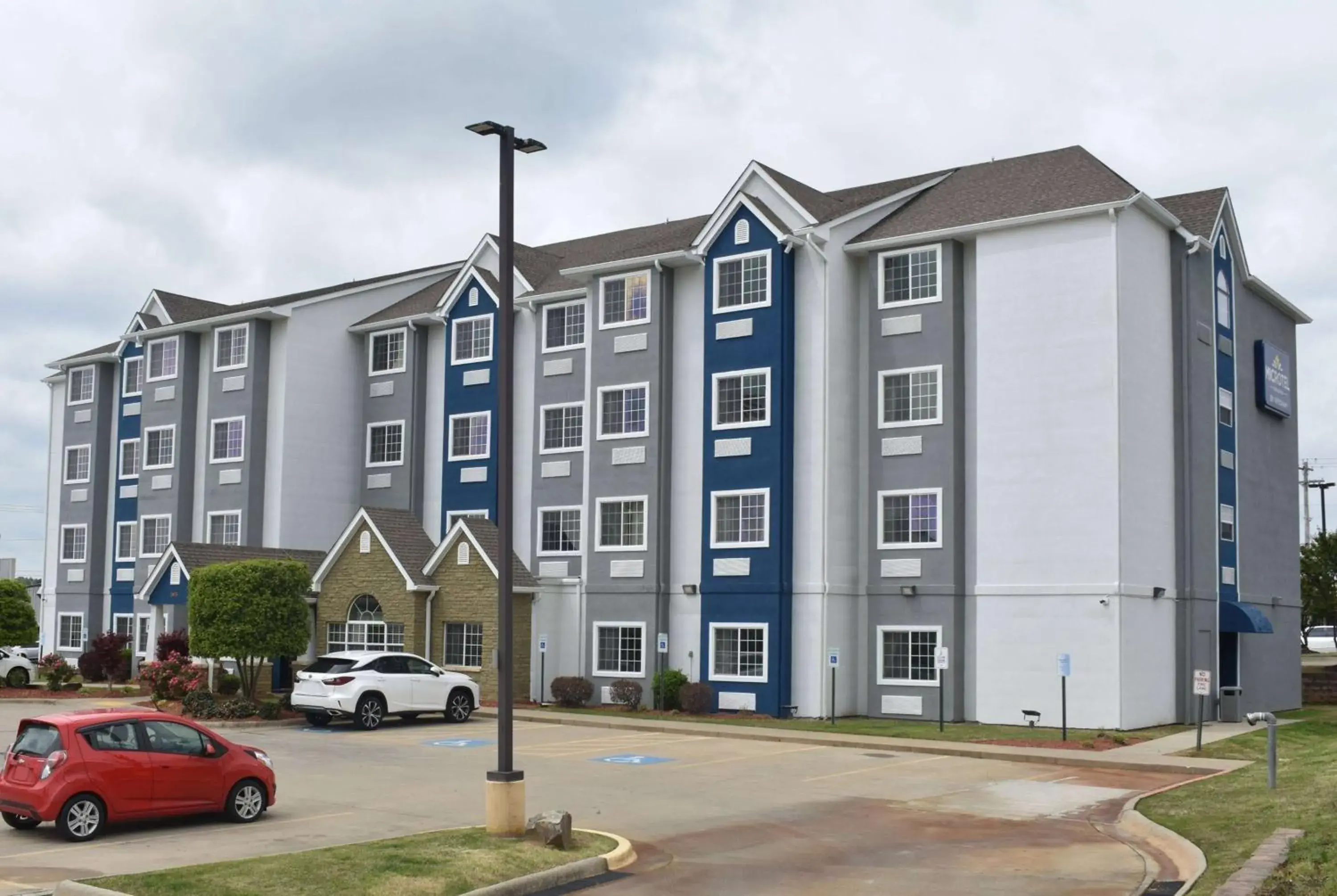 Property building in Microtel Inn & Suites By Wyndham Conway Property building in Microtel Inn & Suites By Wyndham Conway