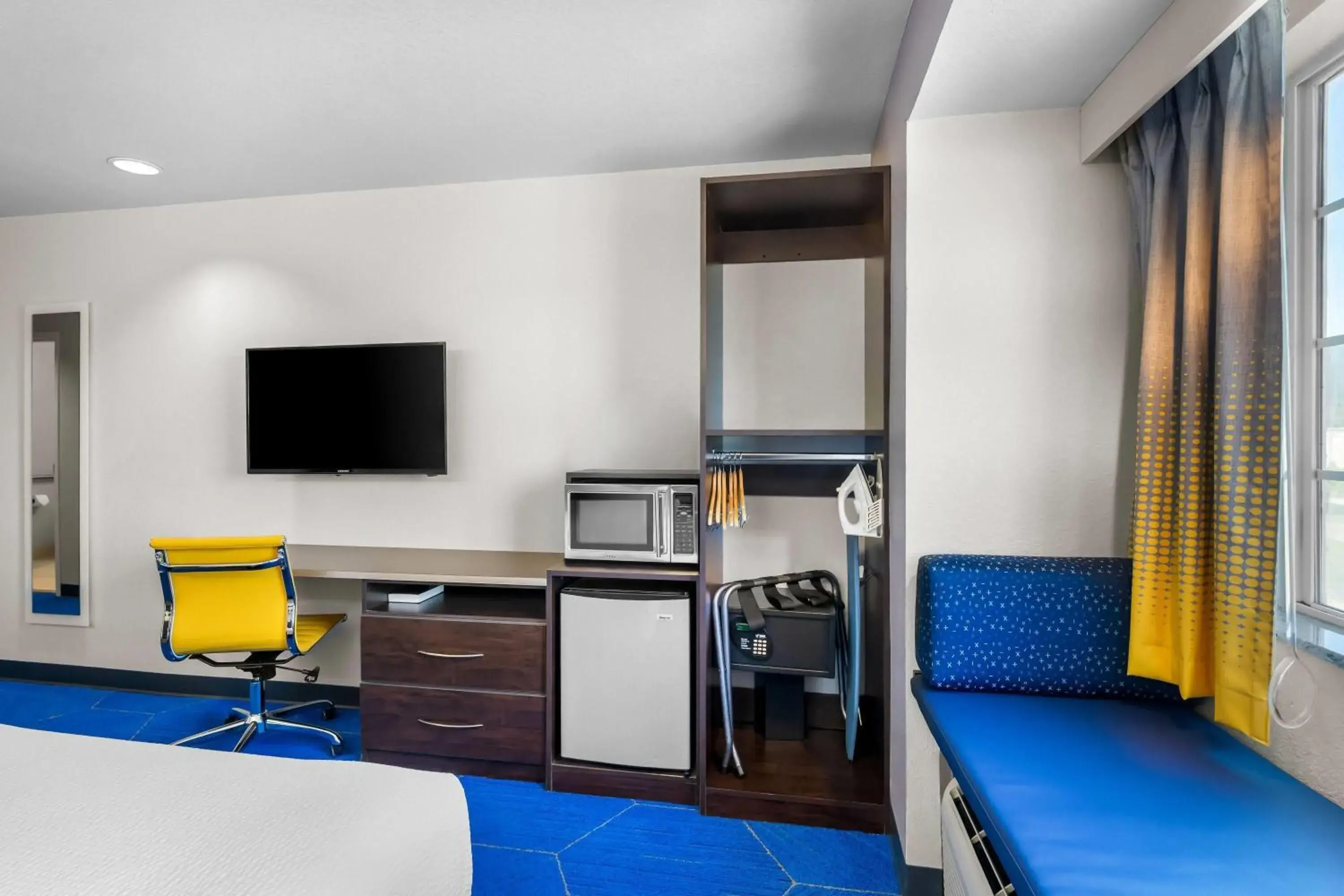 Bed in Microtel Inn & Suites By Wyndham Conway Bed in Microtel Inn & Suites By Wyndham Conway