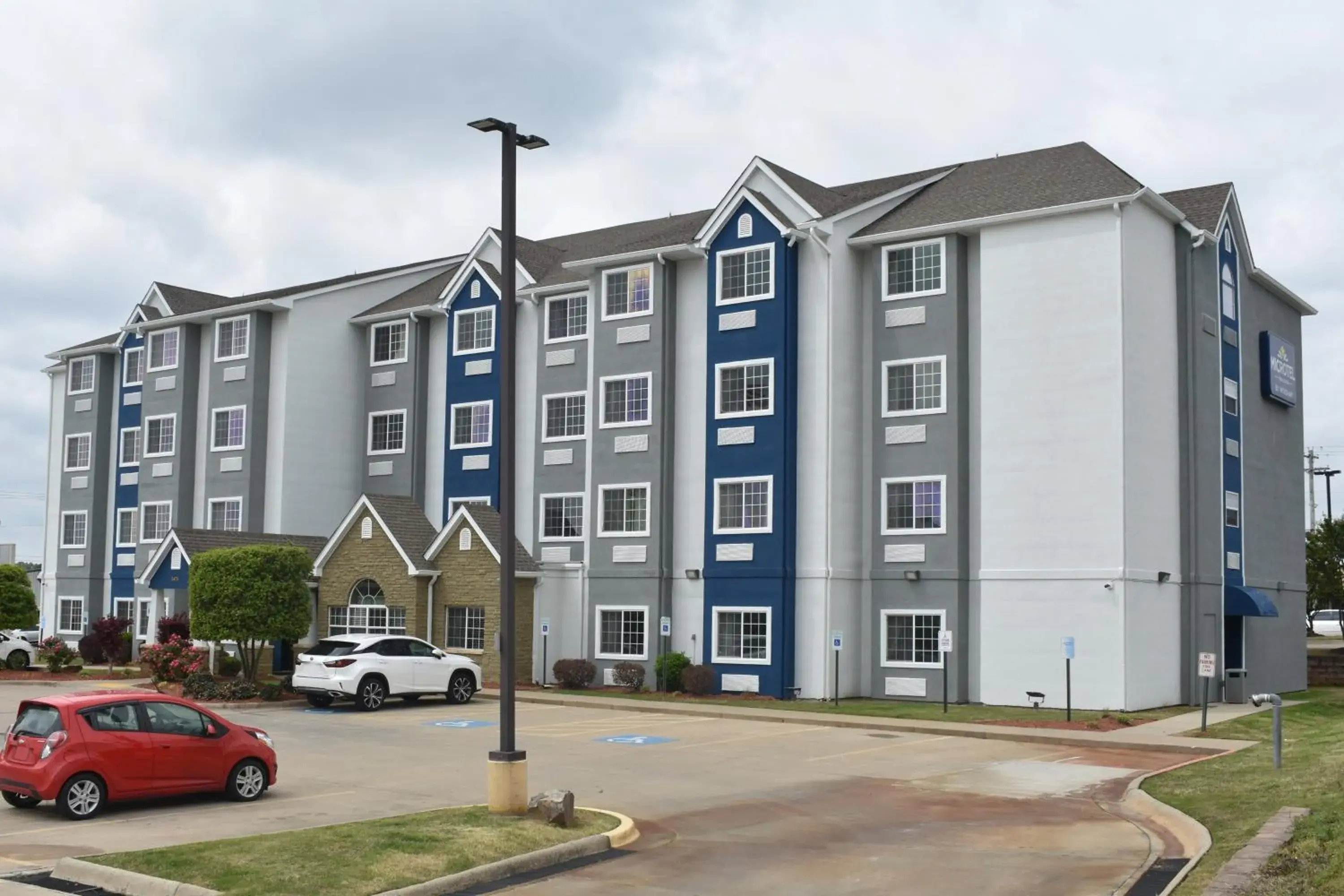 Property building in Microtel Inn & Suites By Wyndham Conway Property building in Microtel Inn & Suites By Wyndham Conway