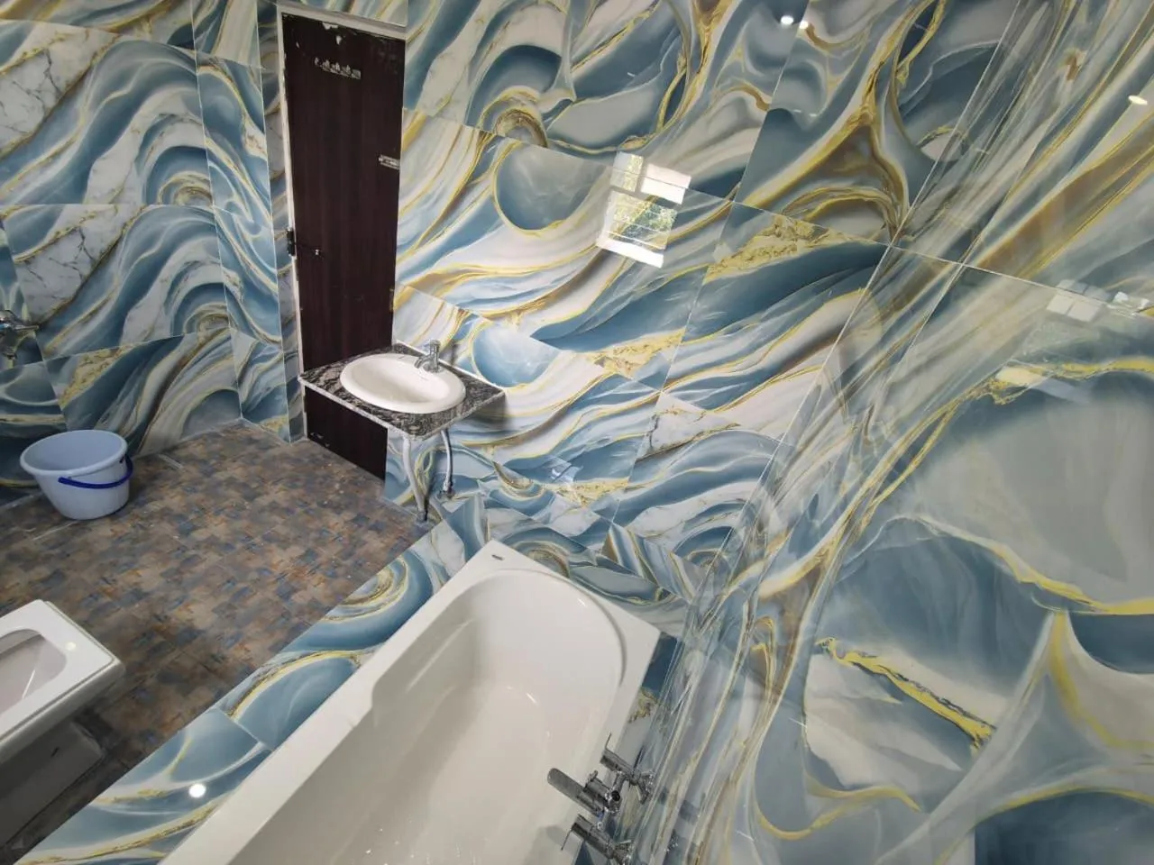 Deluxe Junior Suite in Hotel Red Velvet