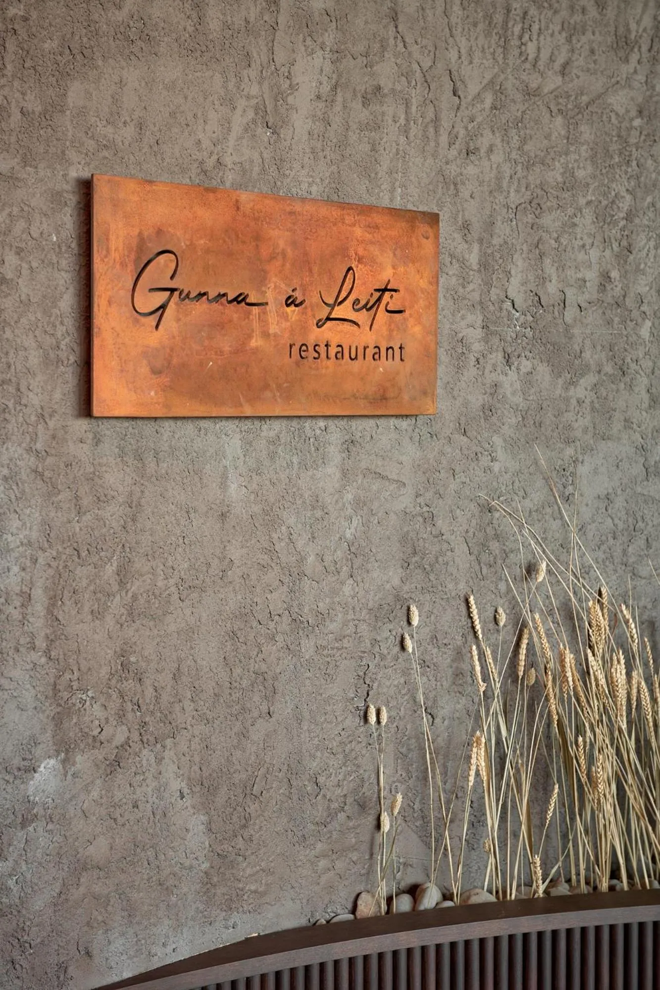 Property logo or sign in Hótel Jökulsárlón - Glacier Lagoon Hotel