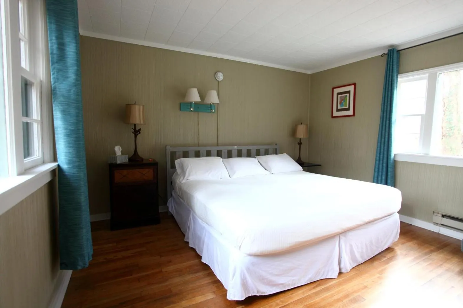 Bedroom, Bed in The Pines Cottages