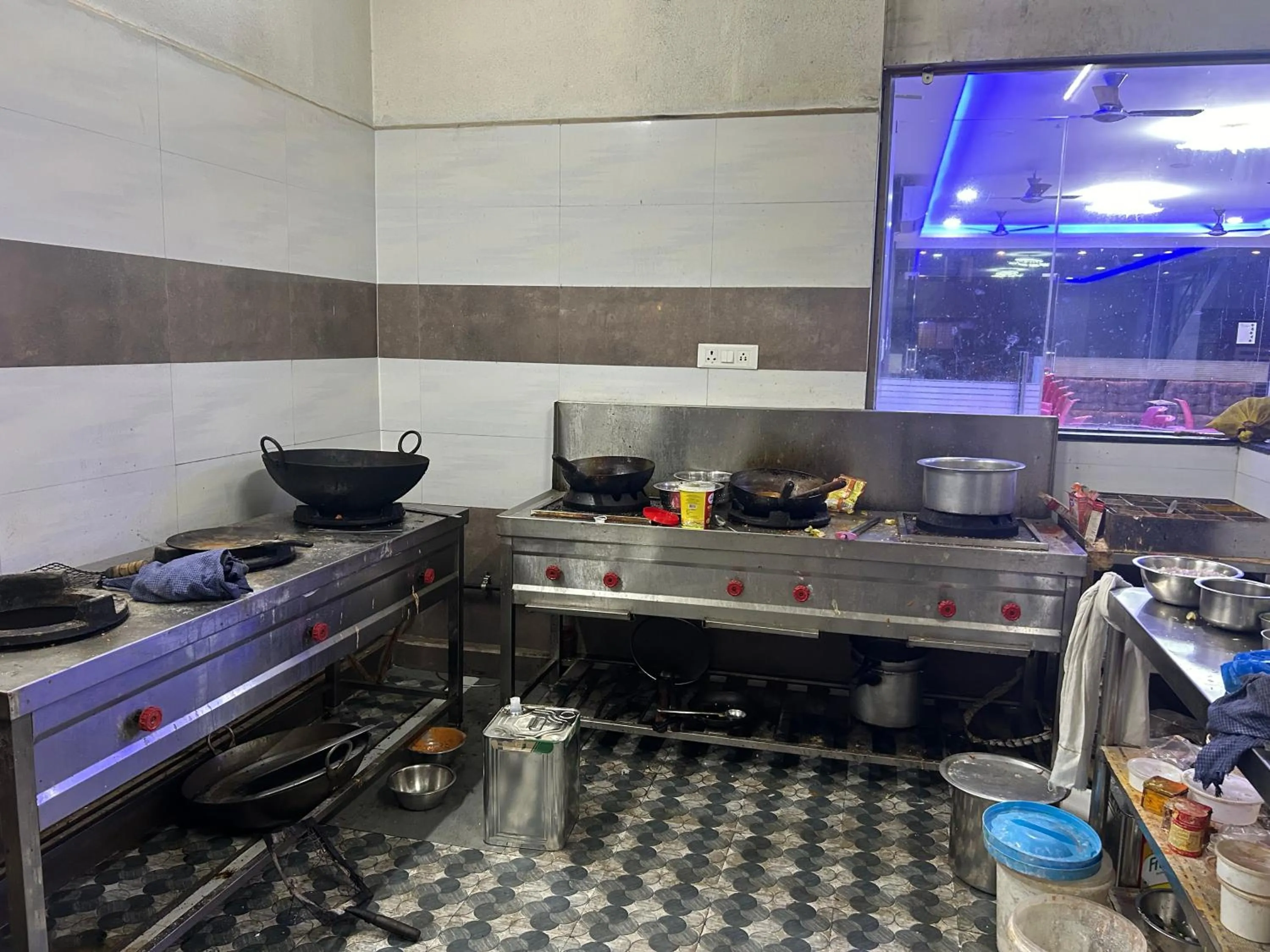 Restaurant/places to eat in Green Woods Resort