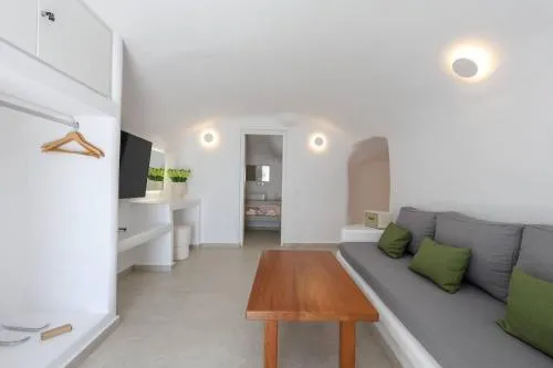 Dagaz Suites