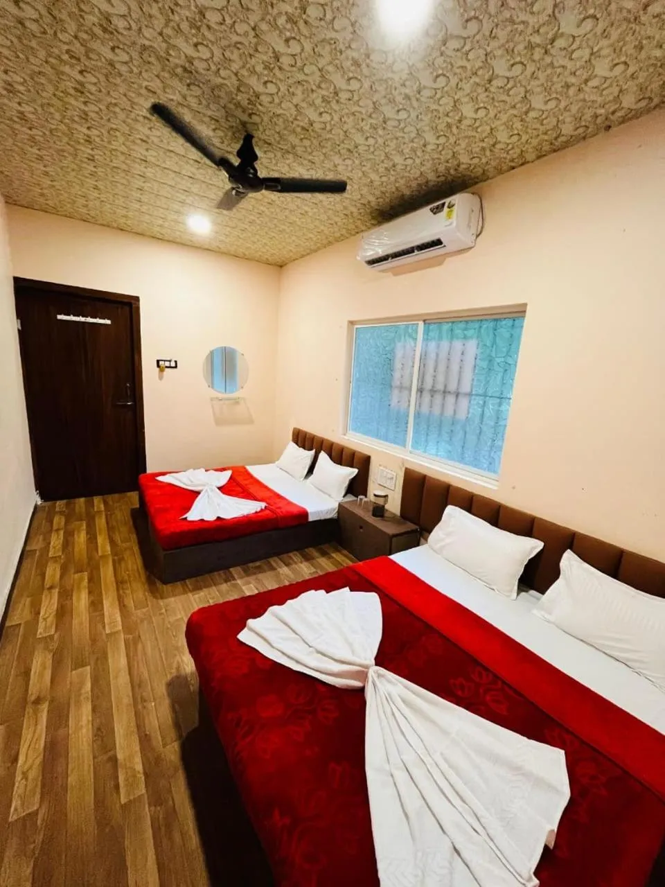 Bed in HOTEL MAHESHWARI GREEN's