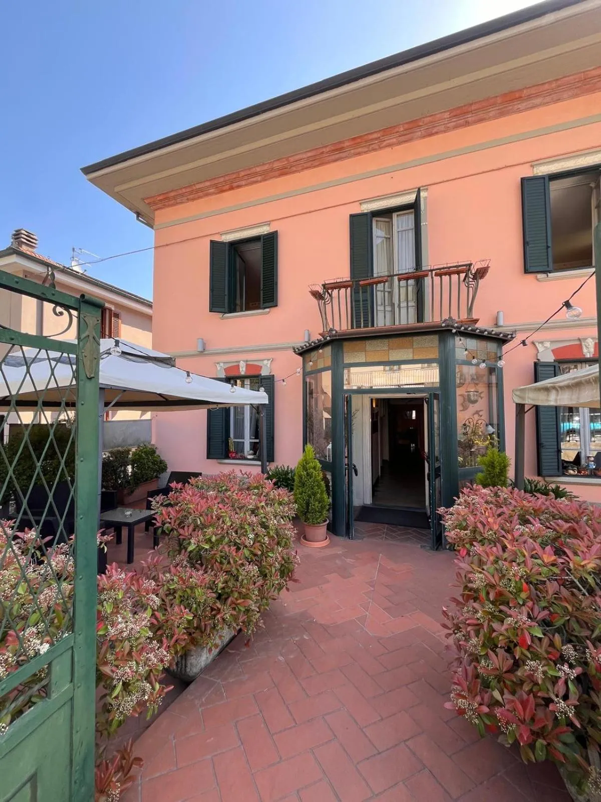 Property building in HOTEL LUDOVICO ARIOSTO