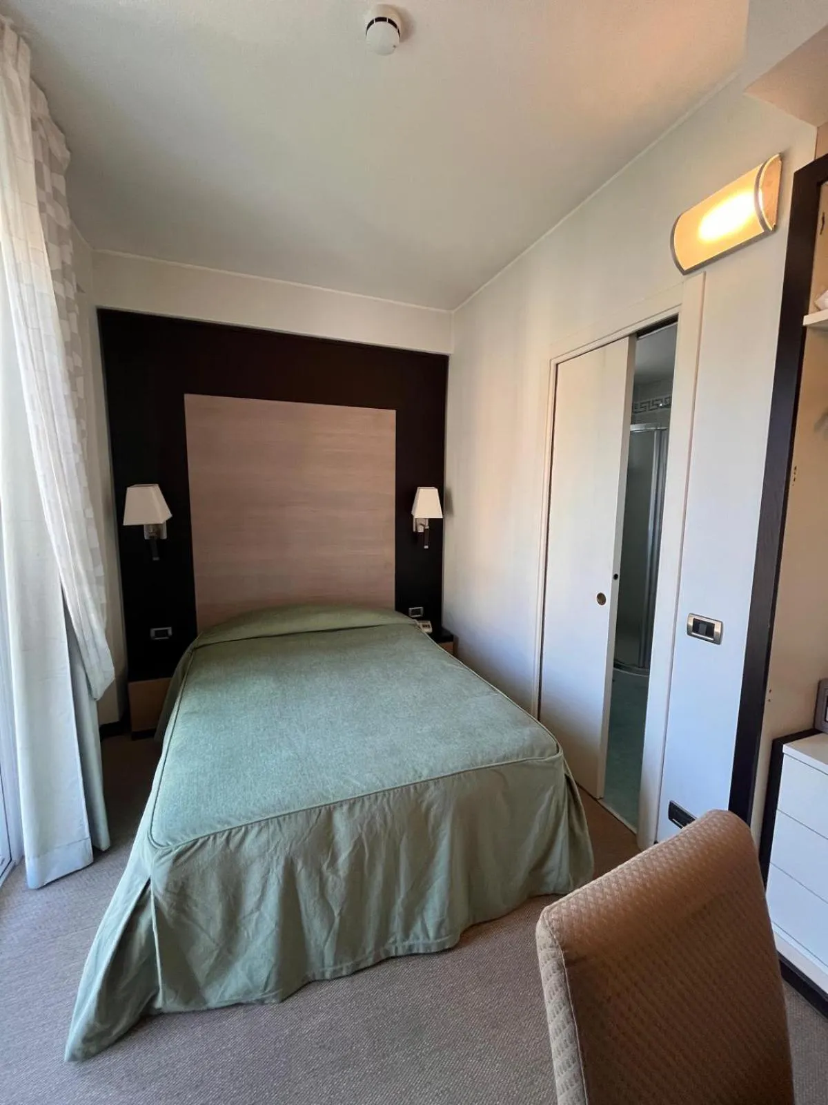 Bed in HOTEL LUDOVICO ARIOSTO