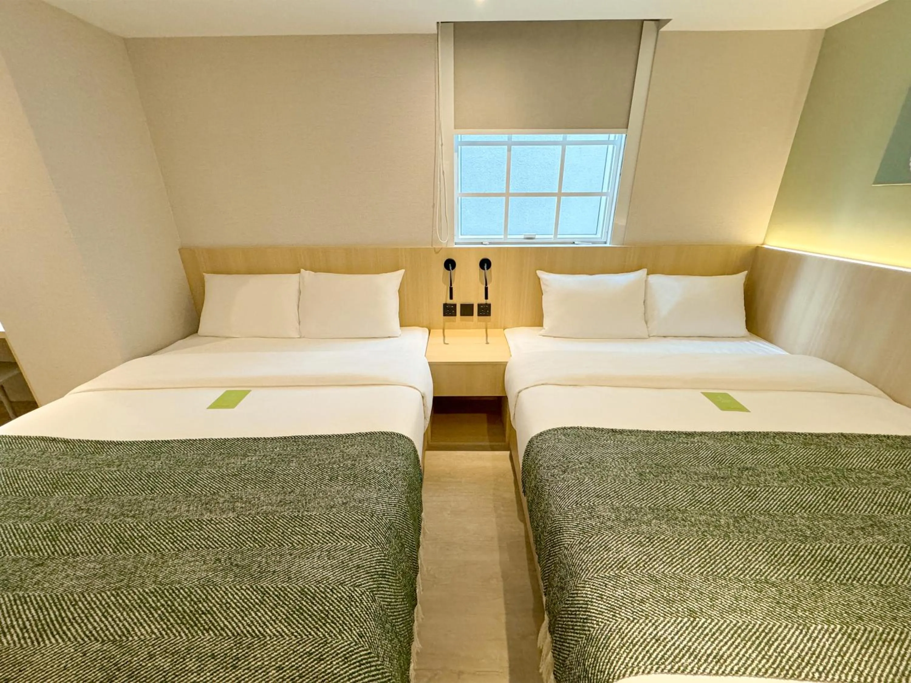 Bed in Urbanwood Hung Hom