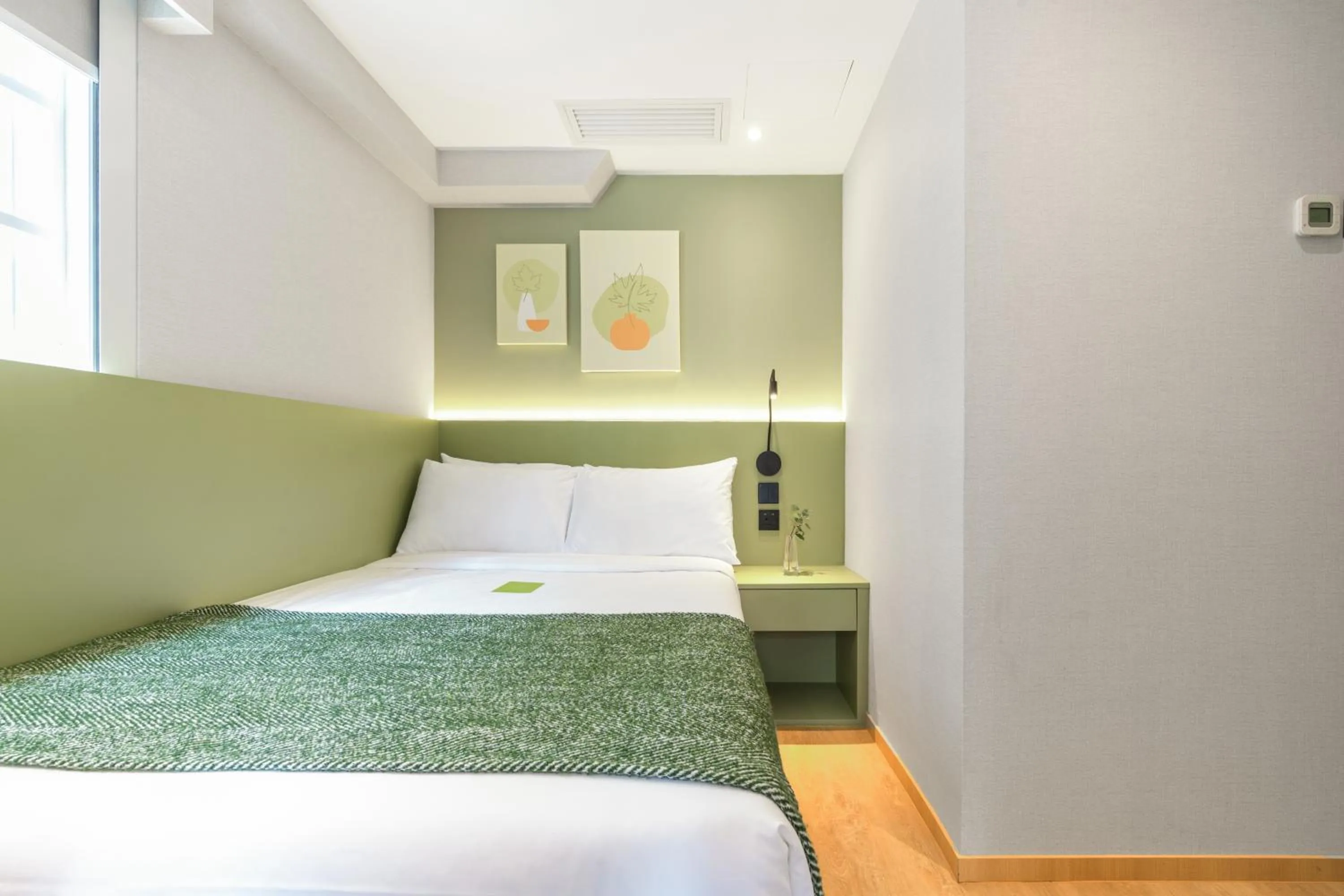 Bed in Urbanwood Hung Hom