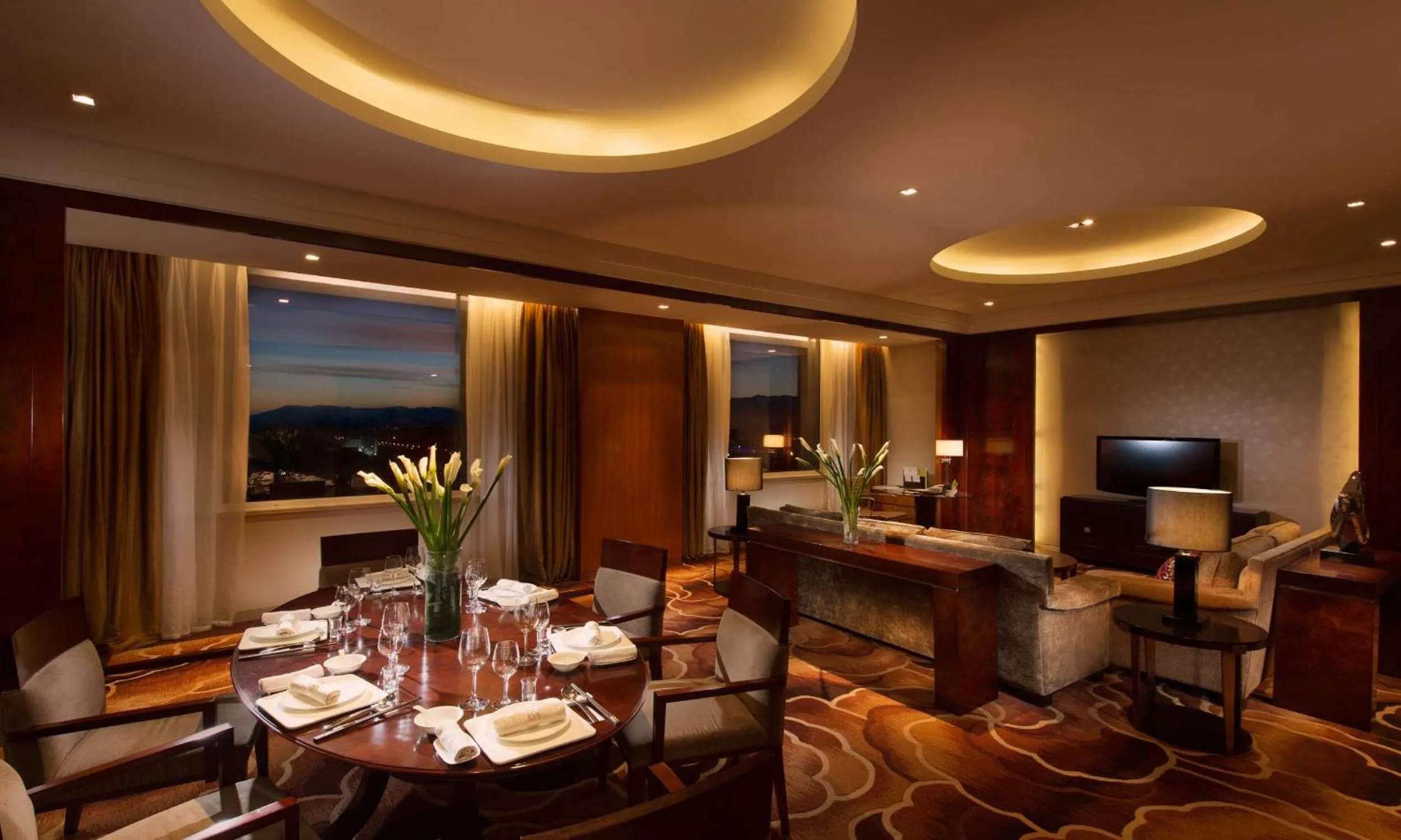 Bed in DoubleTree by Hilton Qinghai - Golmud