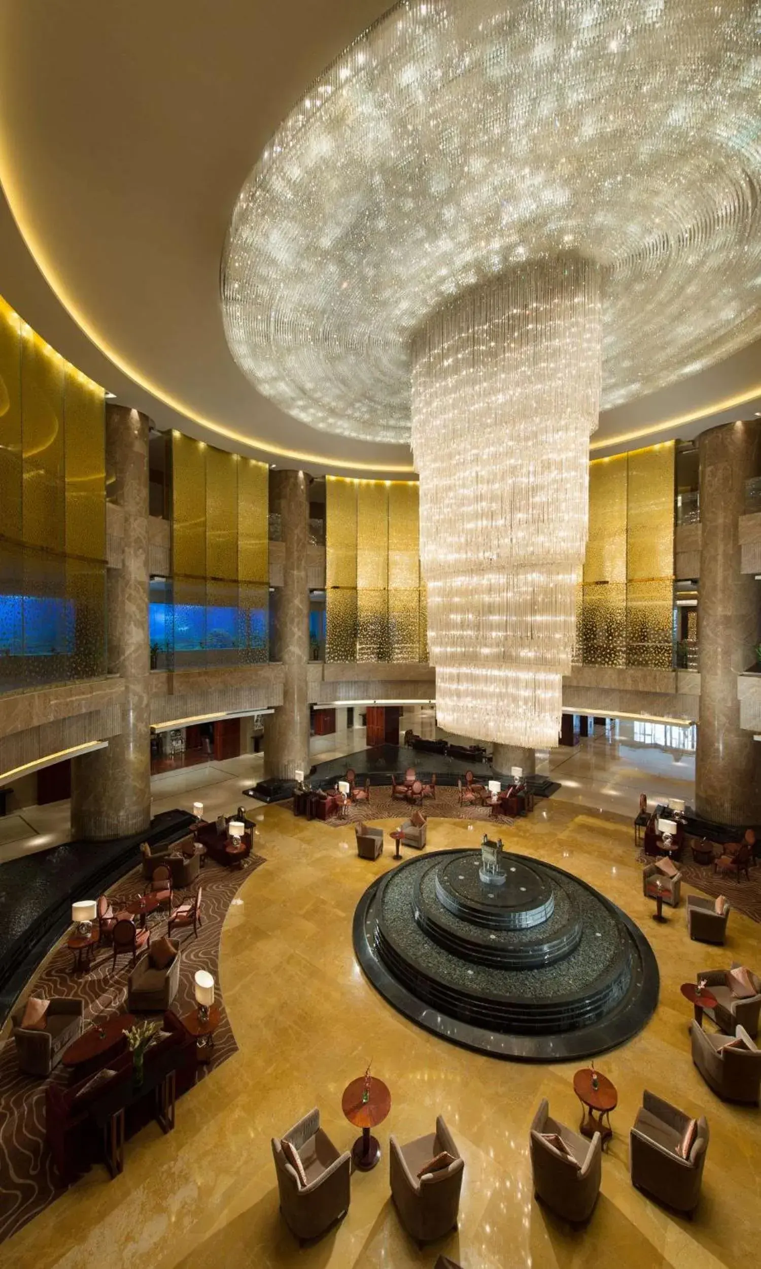 Lobby or reception in DoubleTree by Hilton Qinghai - Golmud Lobby or reception in DoubleTree by Hilton Qinghai - Golmud