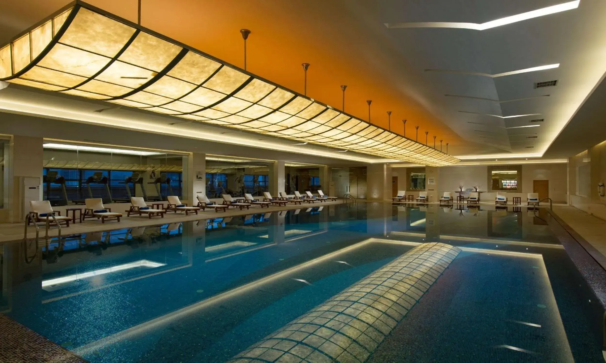 Pool view in DoubleTree by Hilton Qinghai - Golmud Pool view in DoubleTree by Hilton Qinghai - Golmud