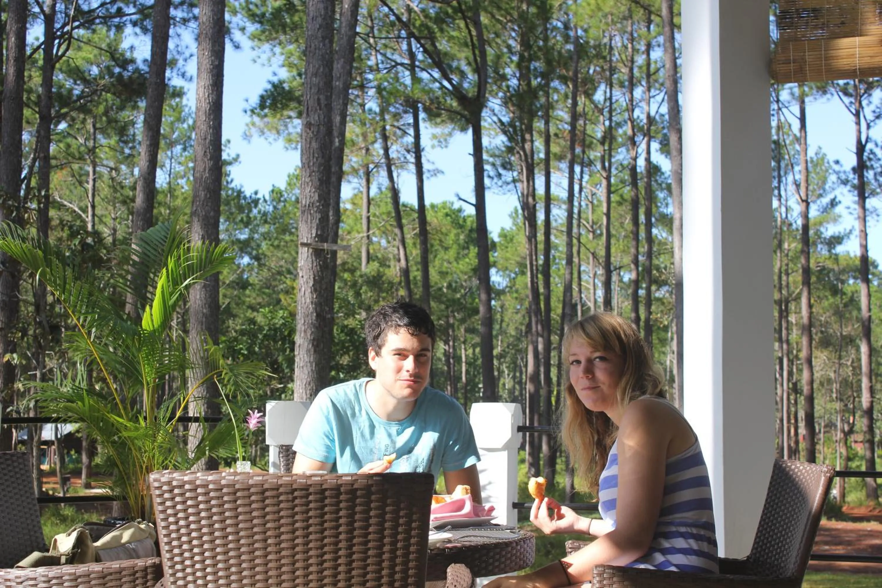 Restaurant/places to eat in vKirirom Pine Resort