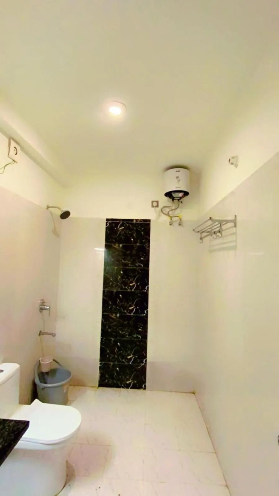 Bathroom in Hotel Giriraj Palace