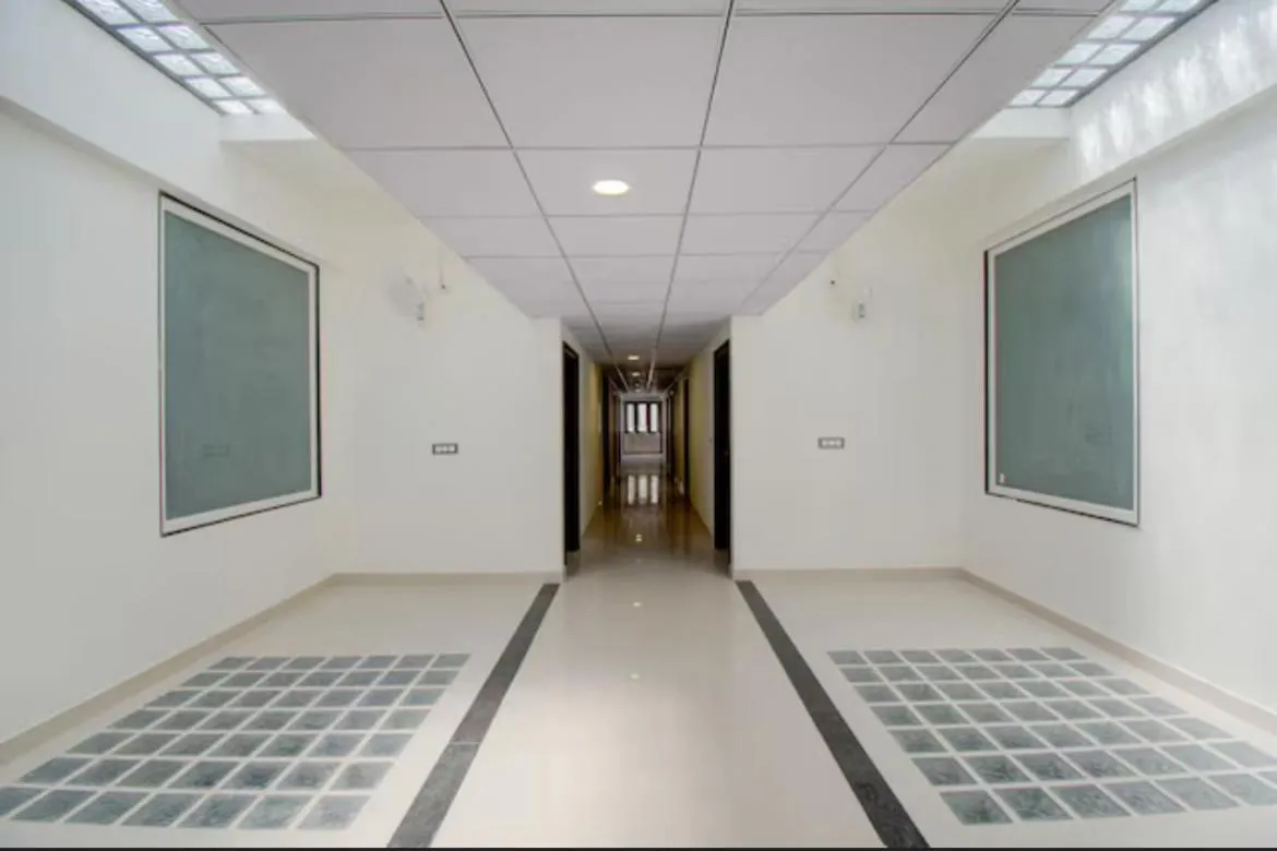 Property building in Hotel Giriraj Palace