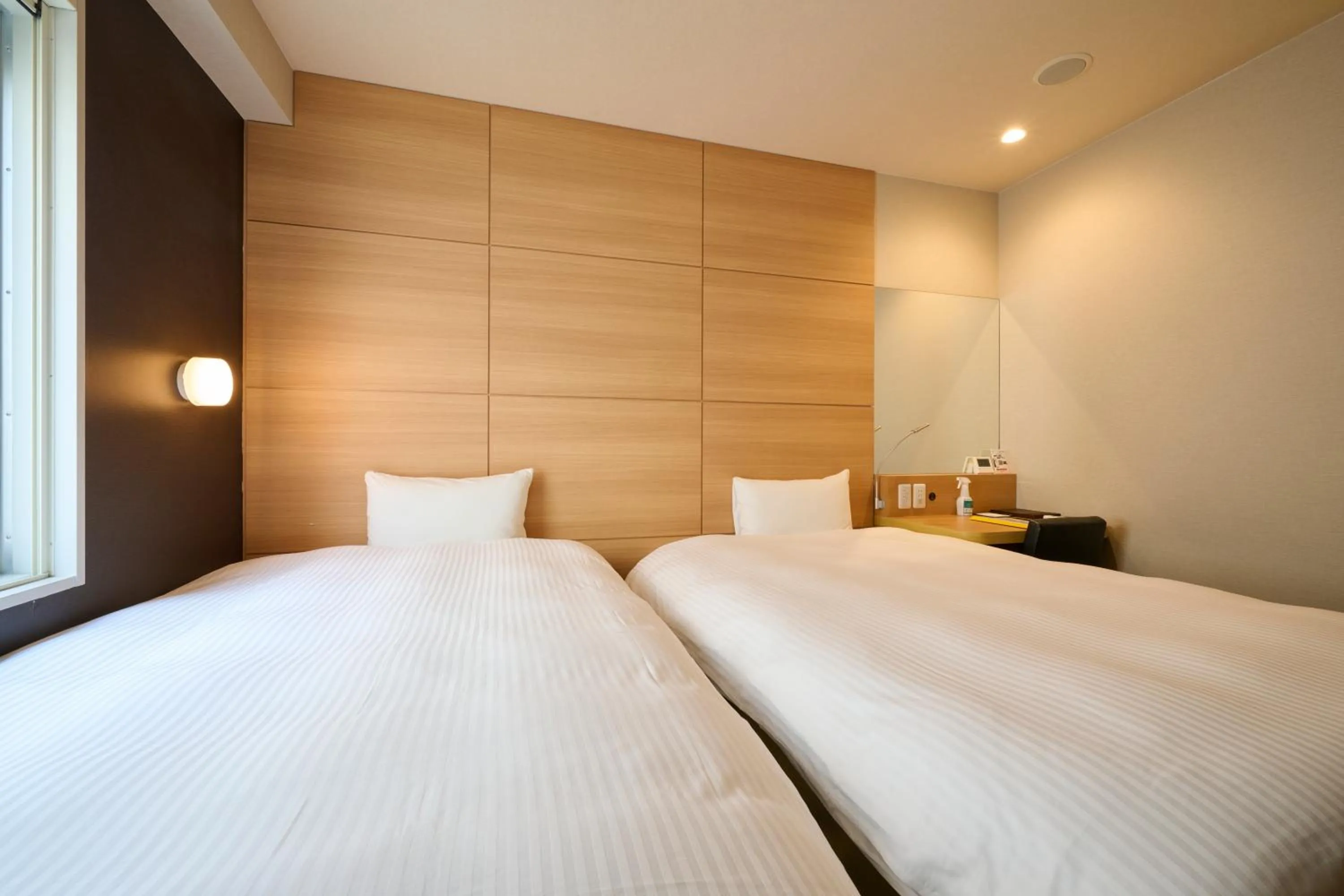 Photo of the whole room, Bed in Smile Hotel Kyoto Karasuma Gojo