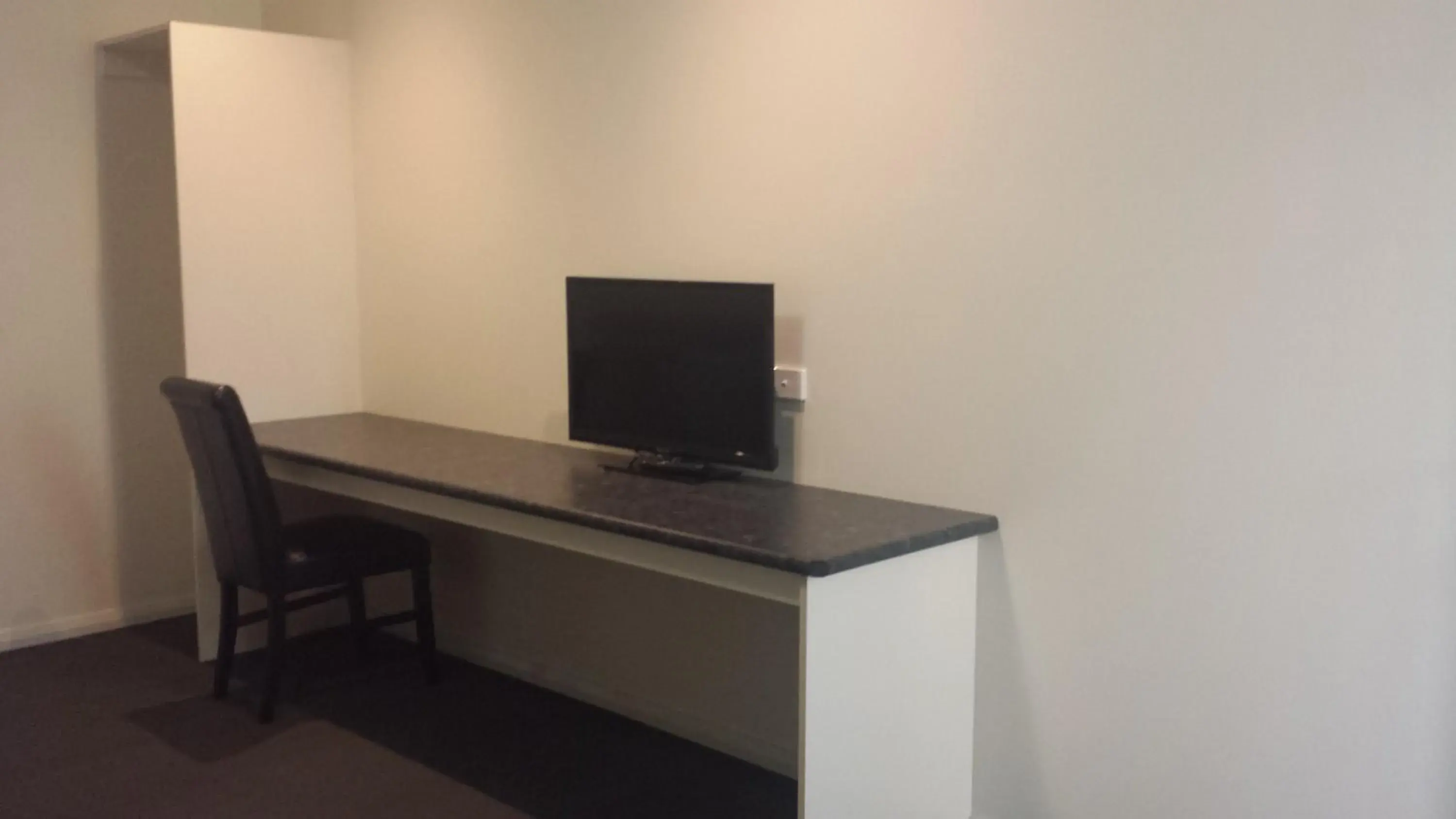 Queen Room in Heyfield Railway Hotel Queen Room in Heyfield Railway Hotel