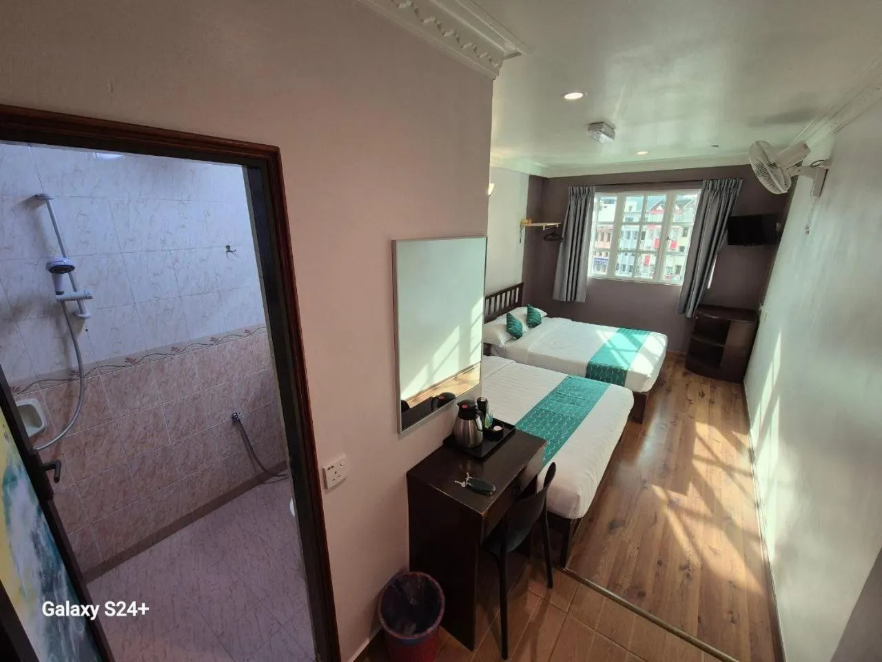 Bedroom, Bed in Hotel Sentosa