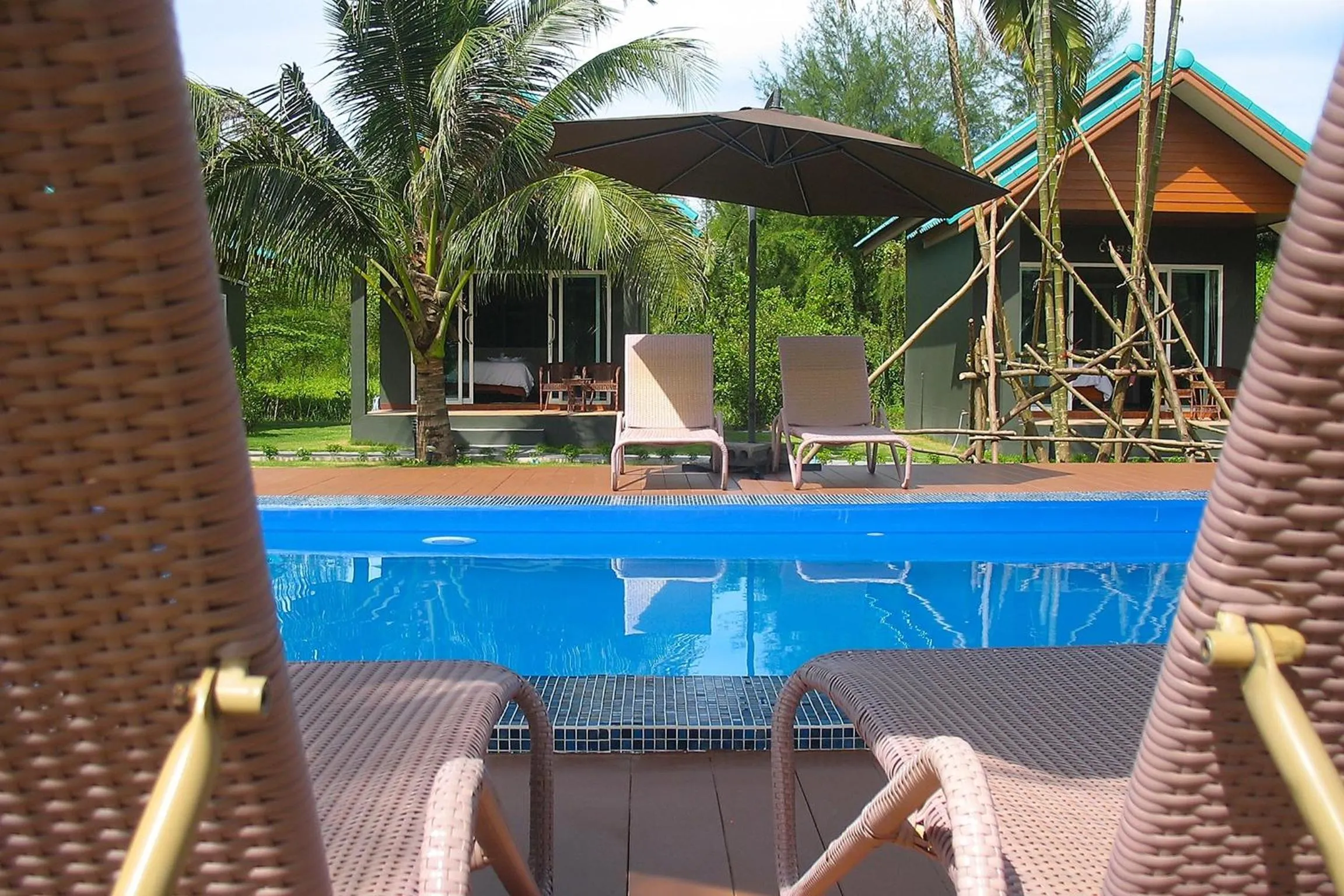 Swimming pool in Hongte Khaolak Resort