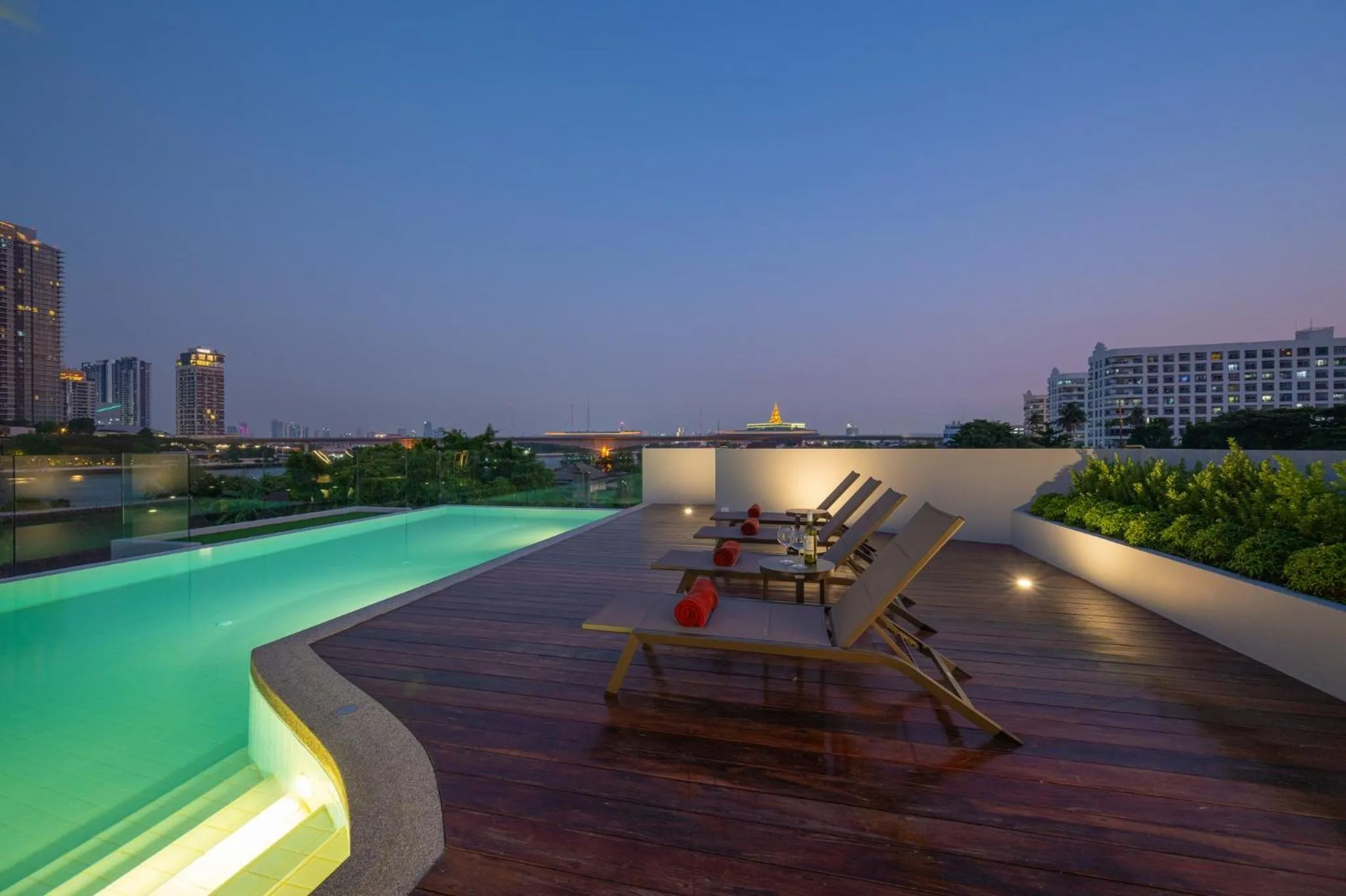 Swimming pool in WE HOTEL RIVERFRONT