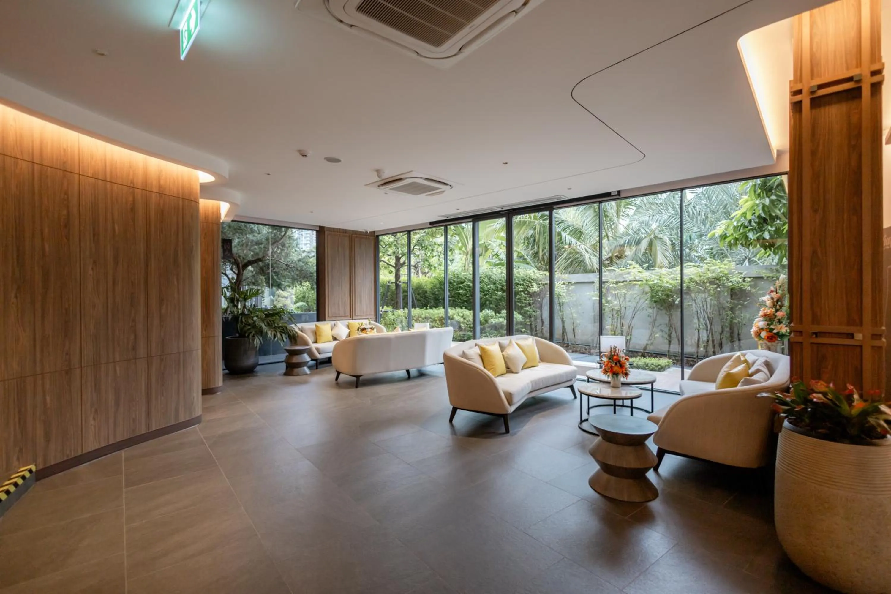 Lobby or reception in WE HOTEL RIVERFRONT