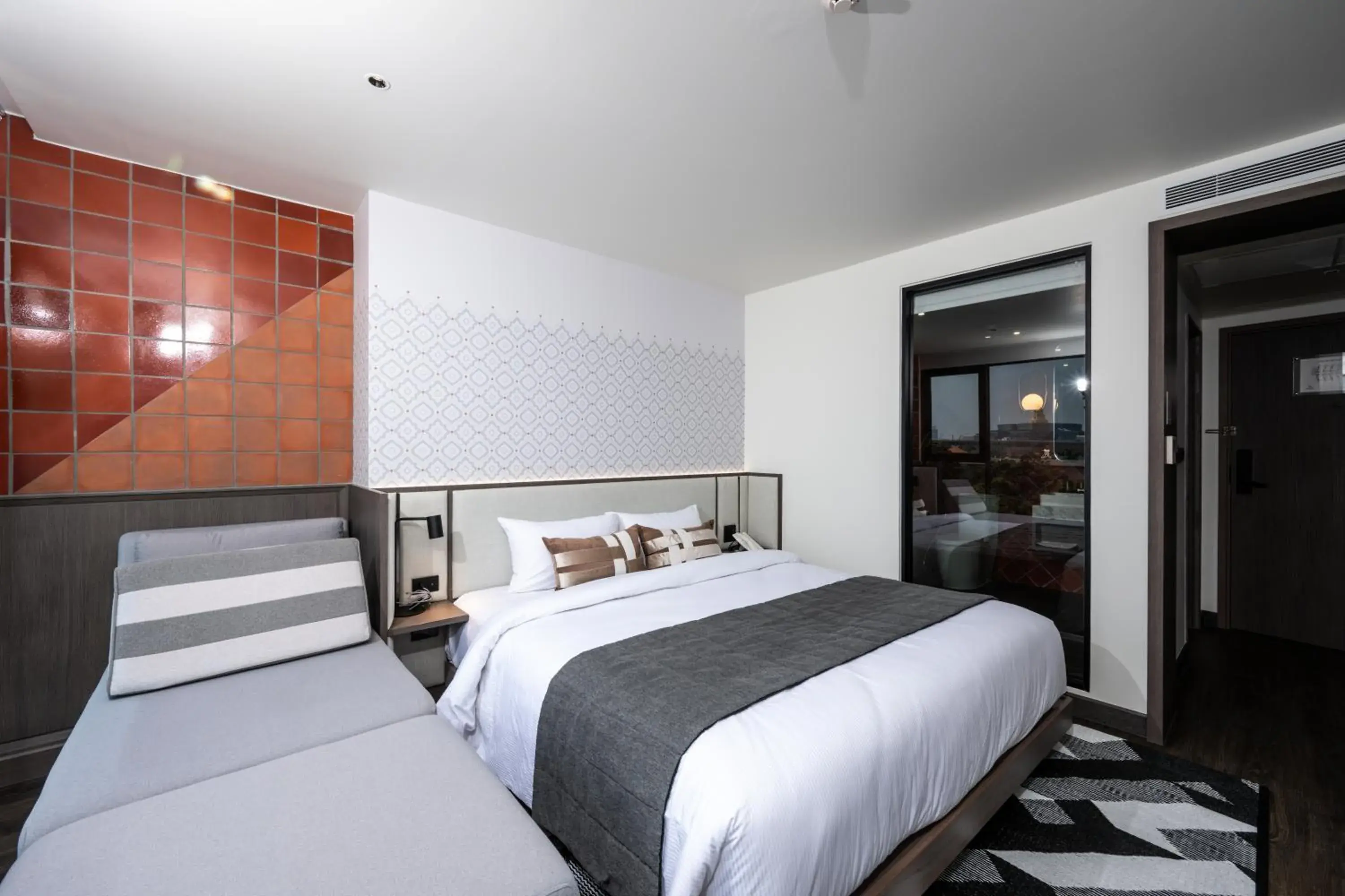 Bed in WE HOTEL RIVERFRONT Bed in WE HOTEL RIVERFRONT