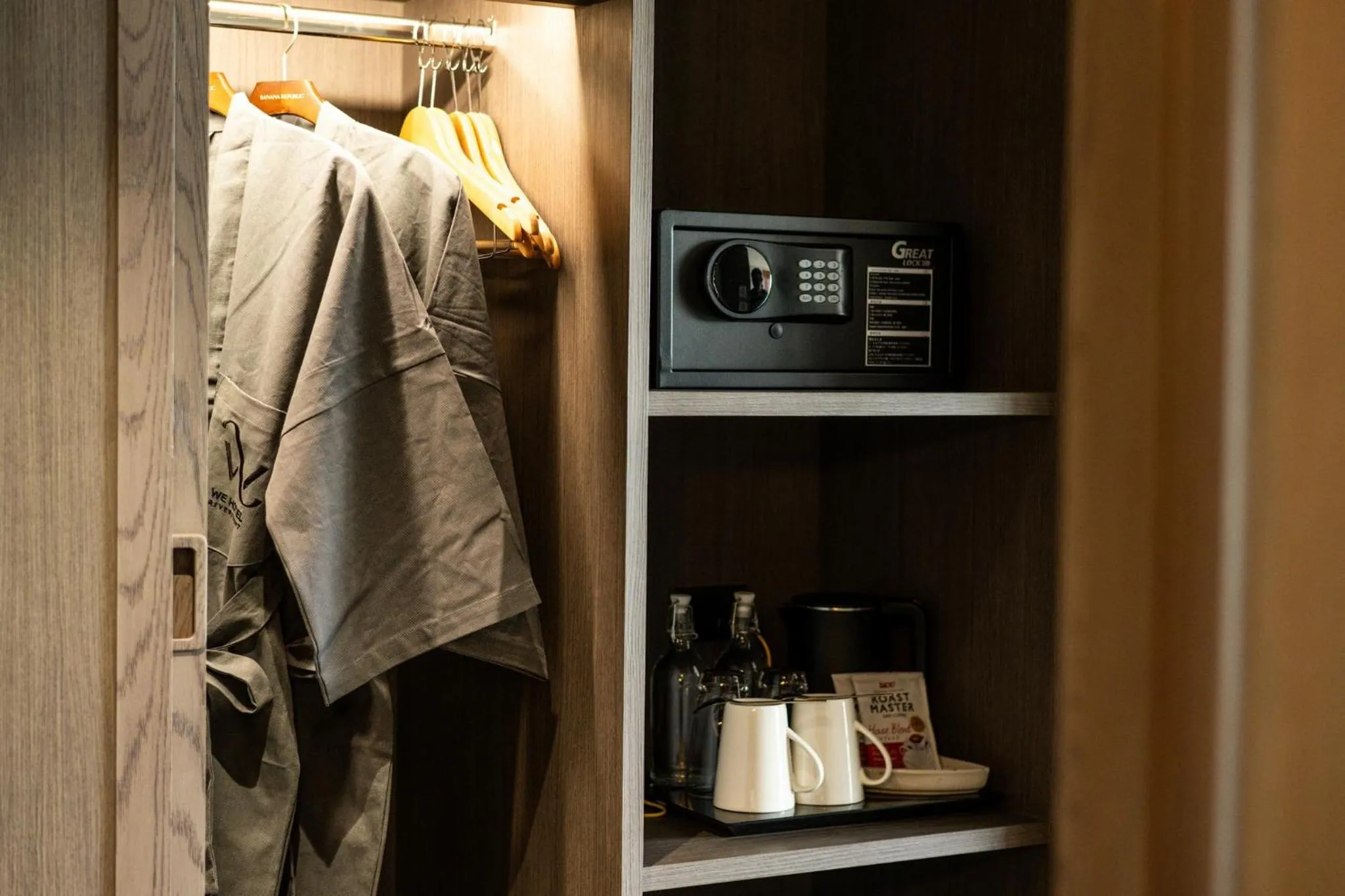 safe in WE HOTEL RIVERFRONT