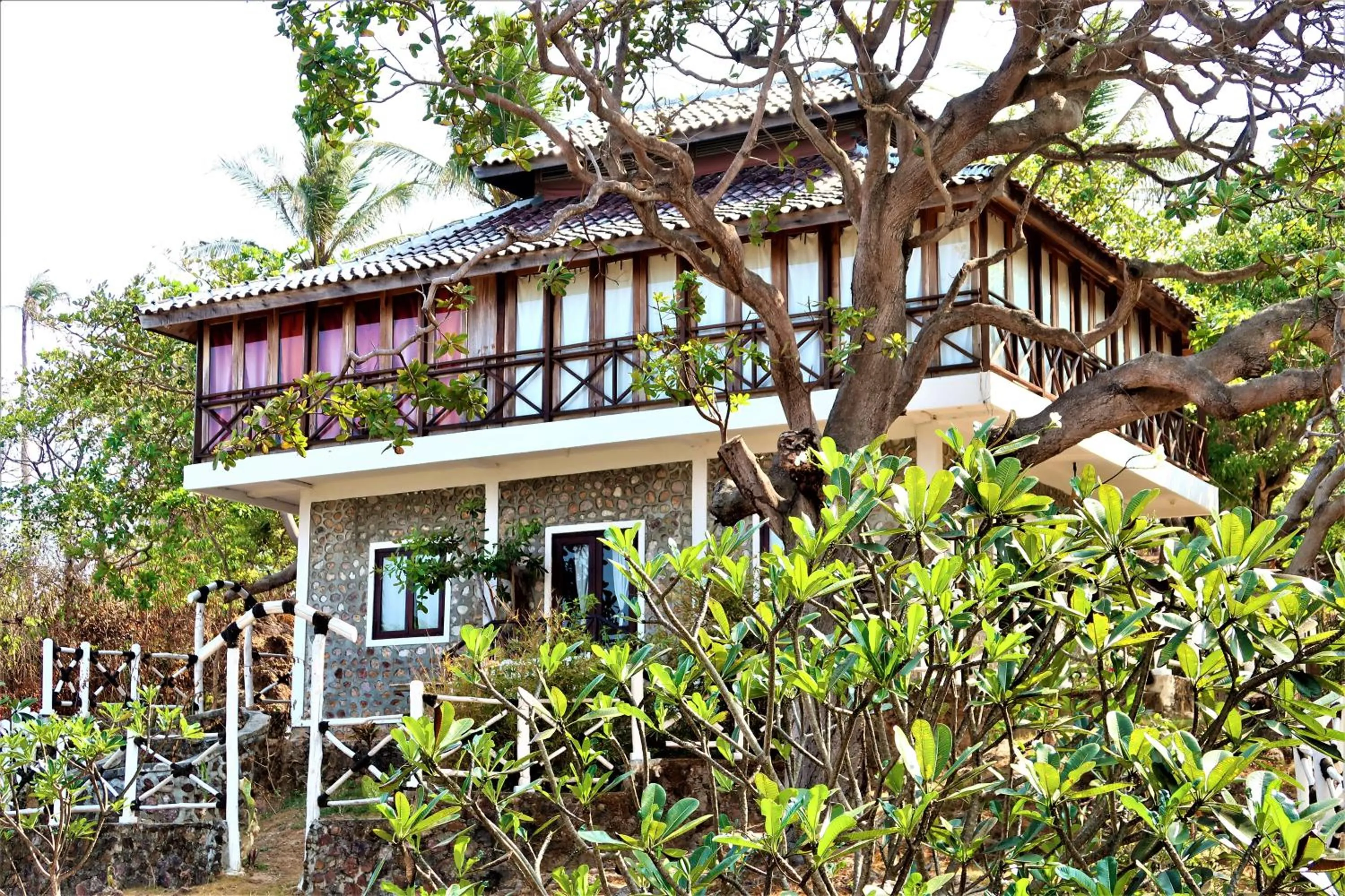 Facade/entrance in Breve Azurine Lagoon Resort